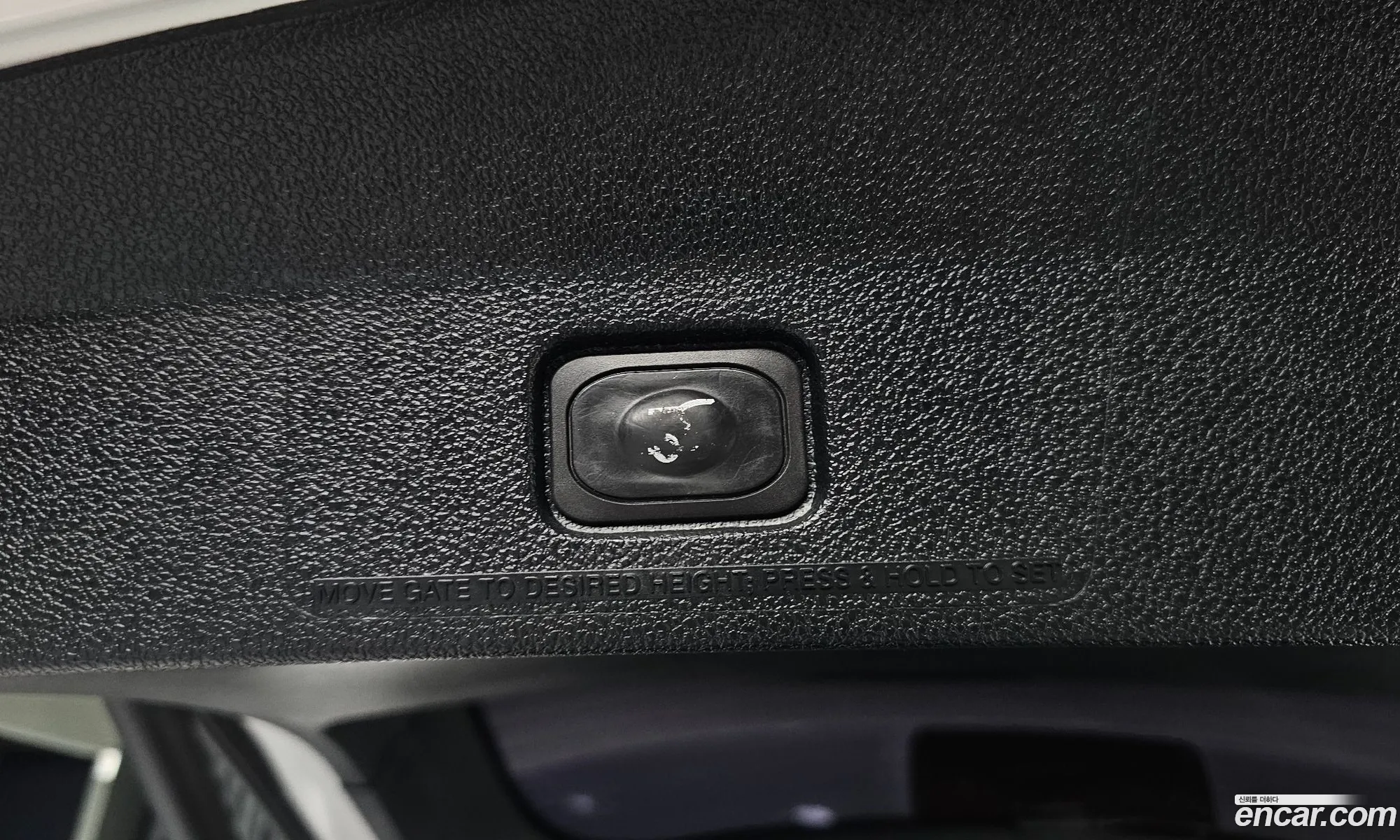 Ford Explorer 2019 1FM5K8FH3KGA33222 — 15