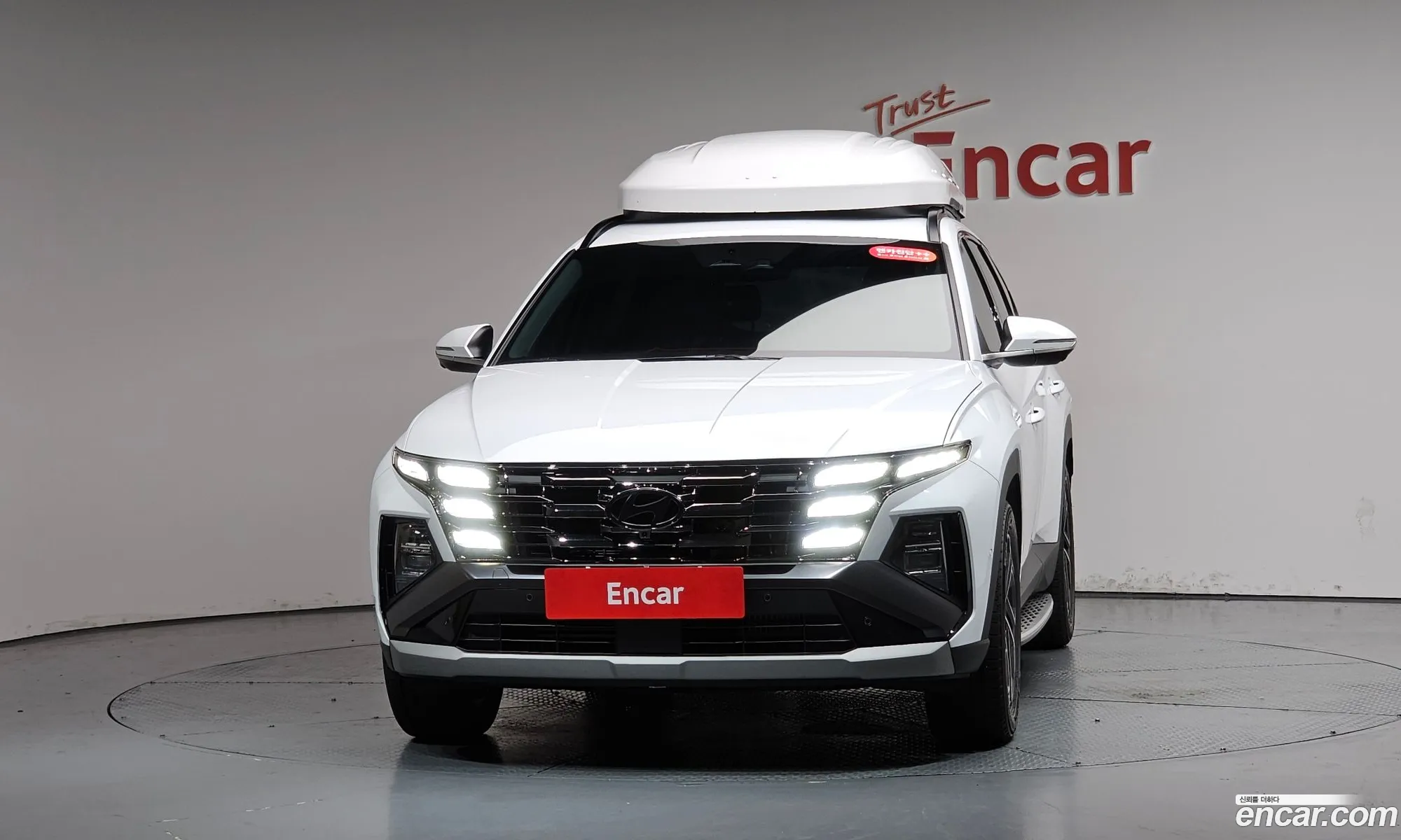 Hyundai Tucson Hybrid 2025 — 2