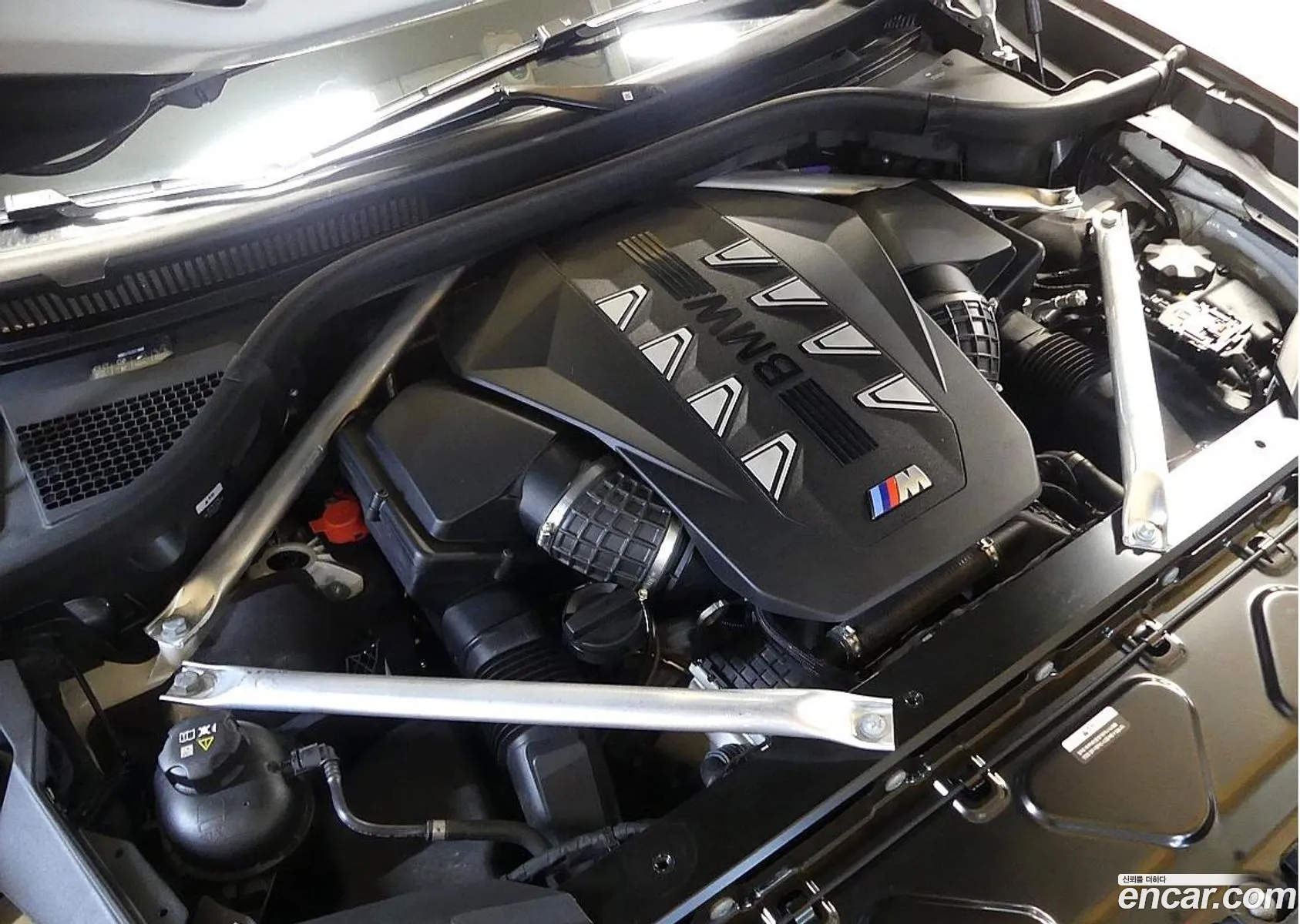 BMW X7 2024 — 16