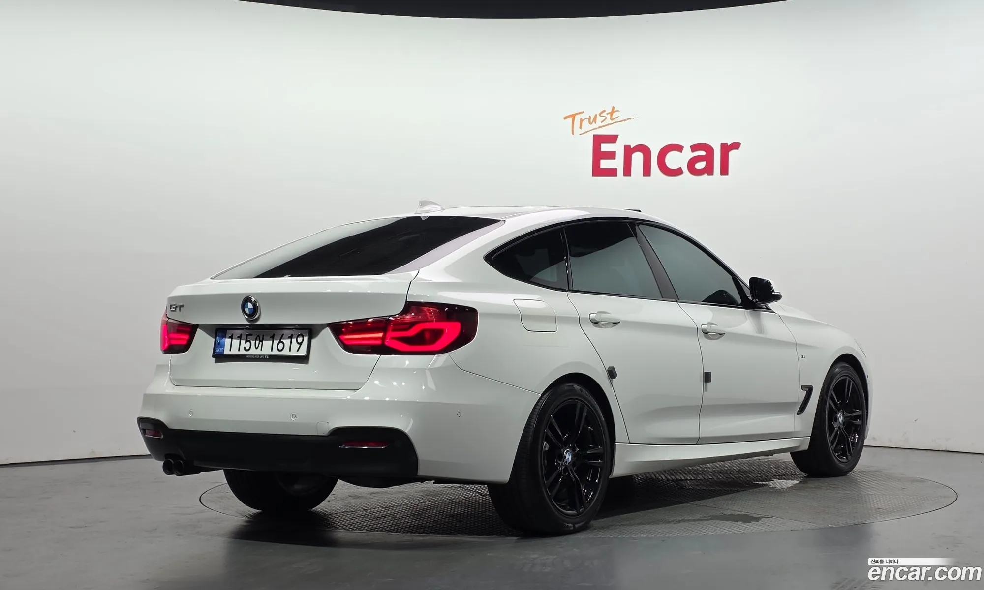 BMW 3 Series GT 2020 — 2