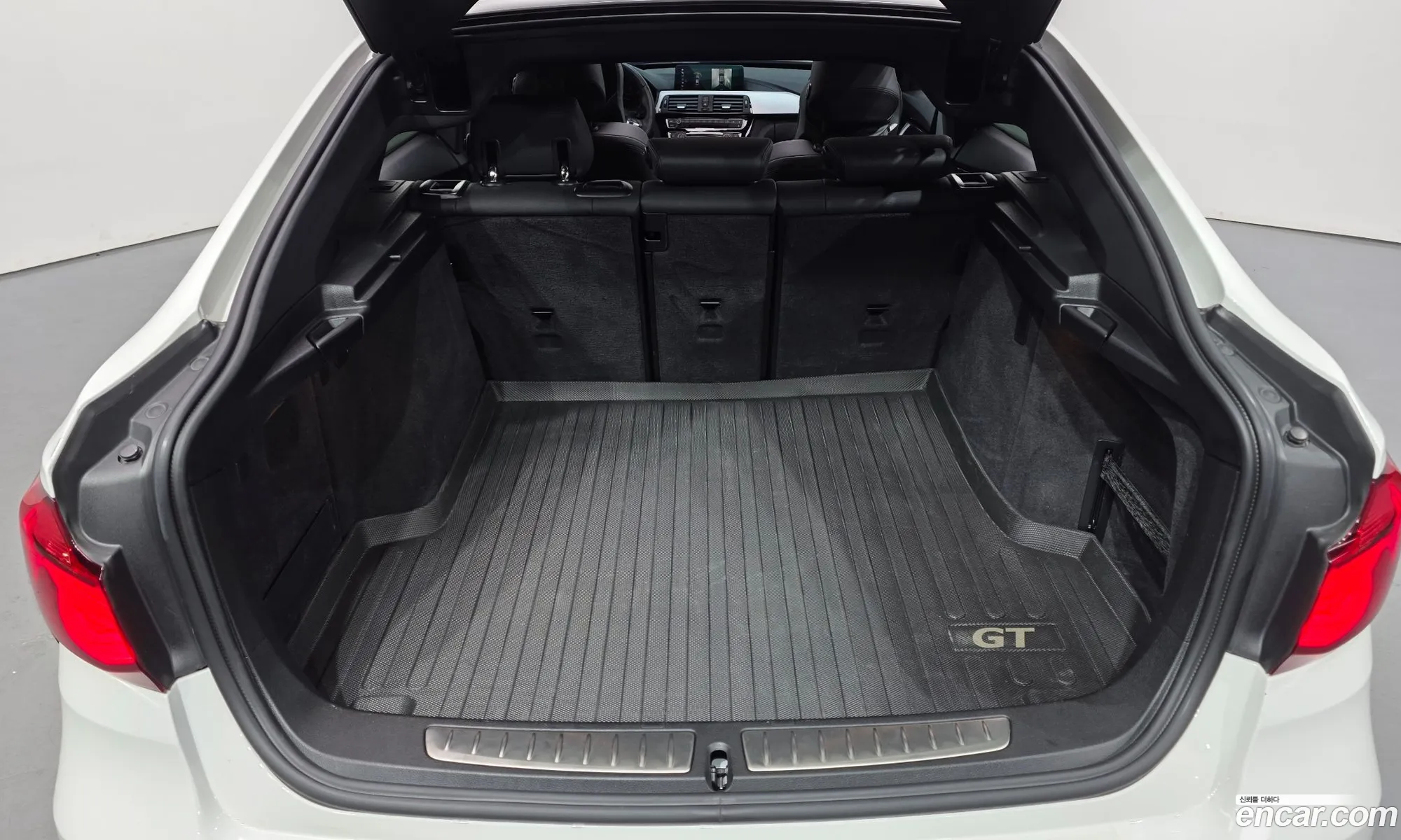BMW 3 Series GT 2020 — 13