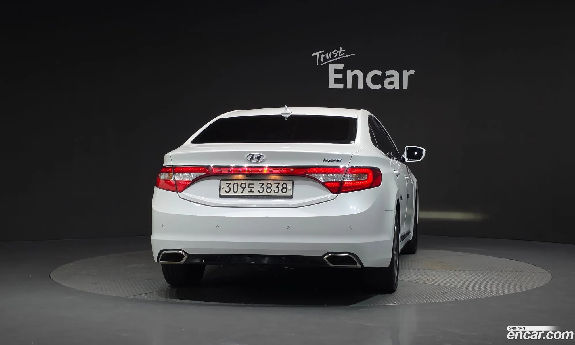 Hyundai Grandeur HG Hybrid 2016 — 4