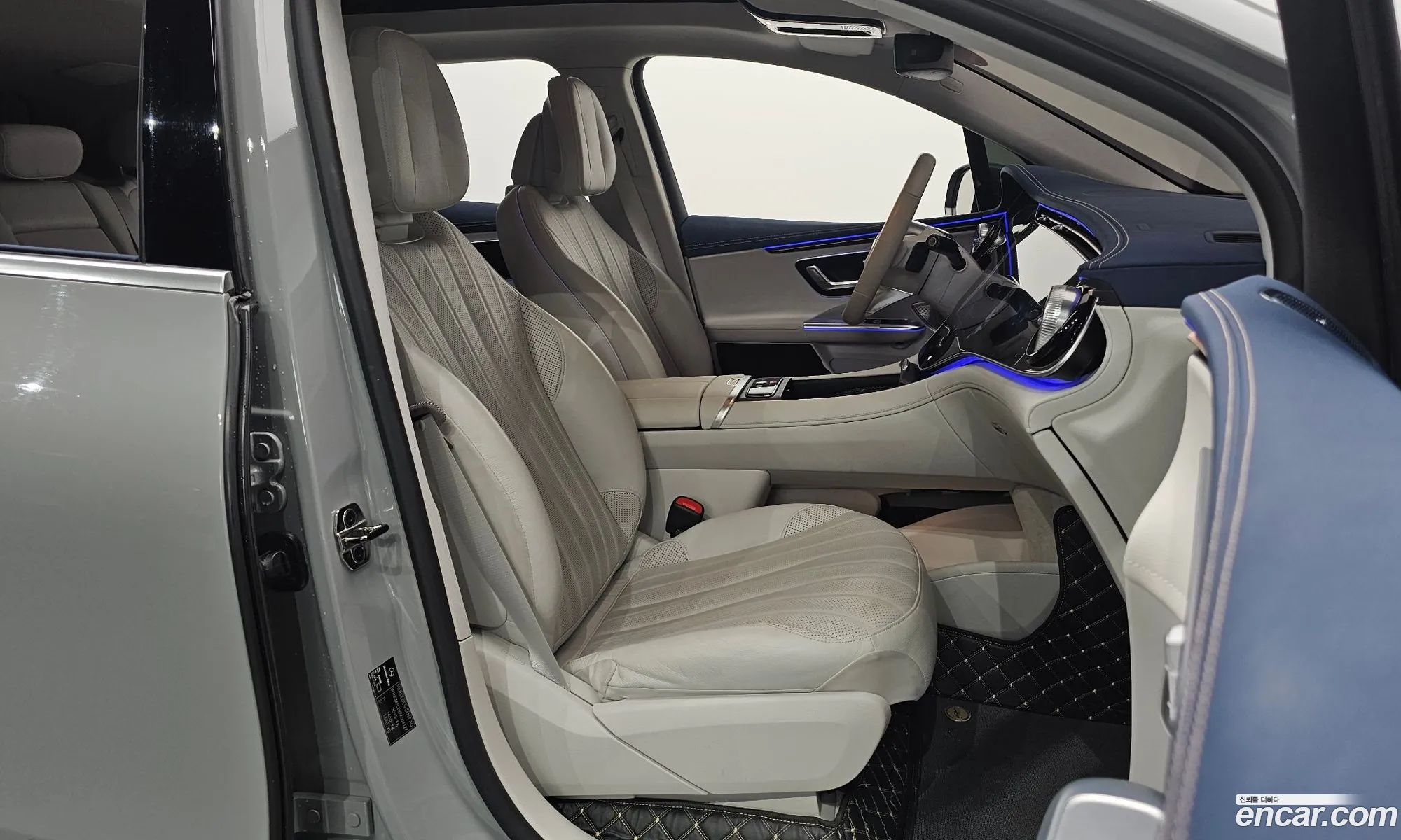Mercedes-Benz EQE SUV X294 2023 — 4