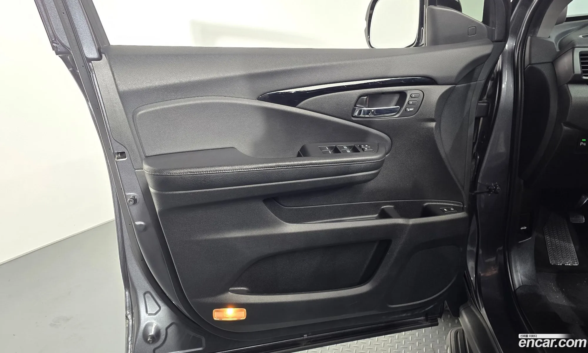 Honda Pilot 2019 5FNYF6800KB200512 — 18