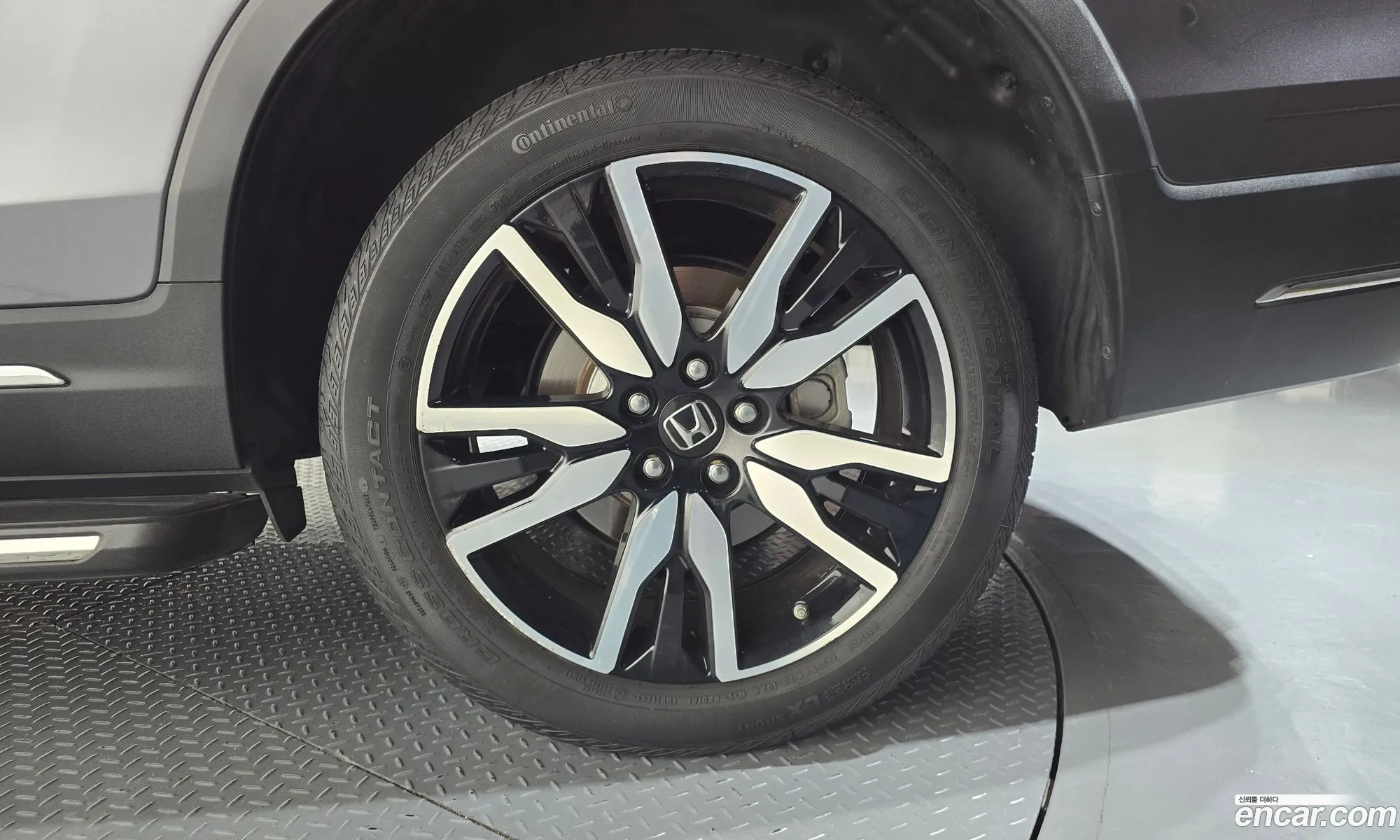 Honda Pilot 2019 5FNYF6800KB200512 — 31