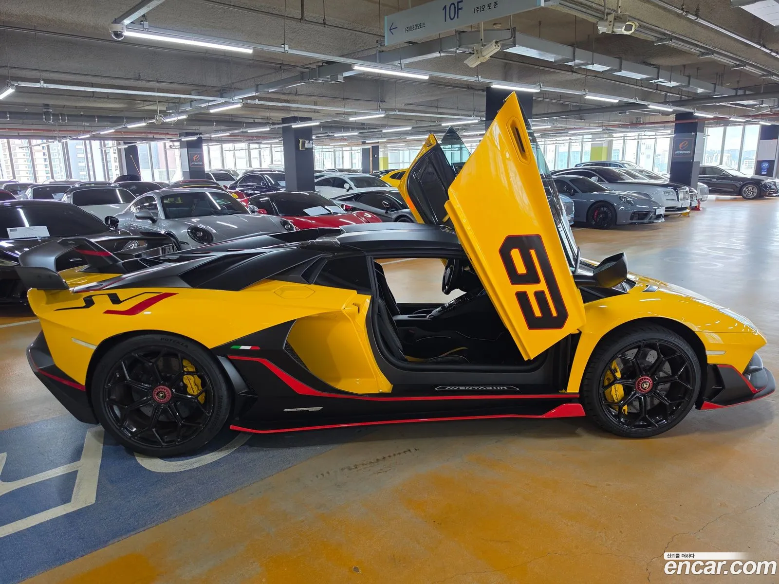 Lamborghini Aventador 2021 — 7