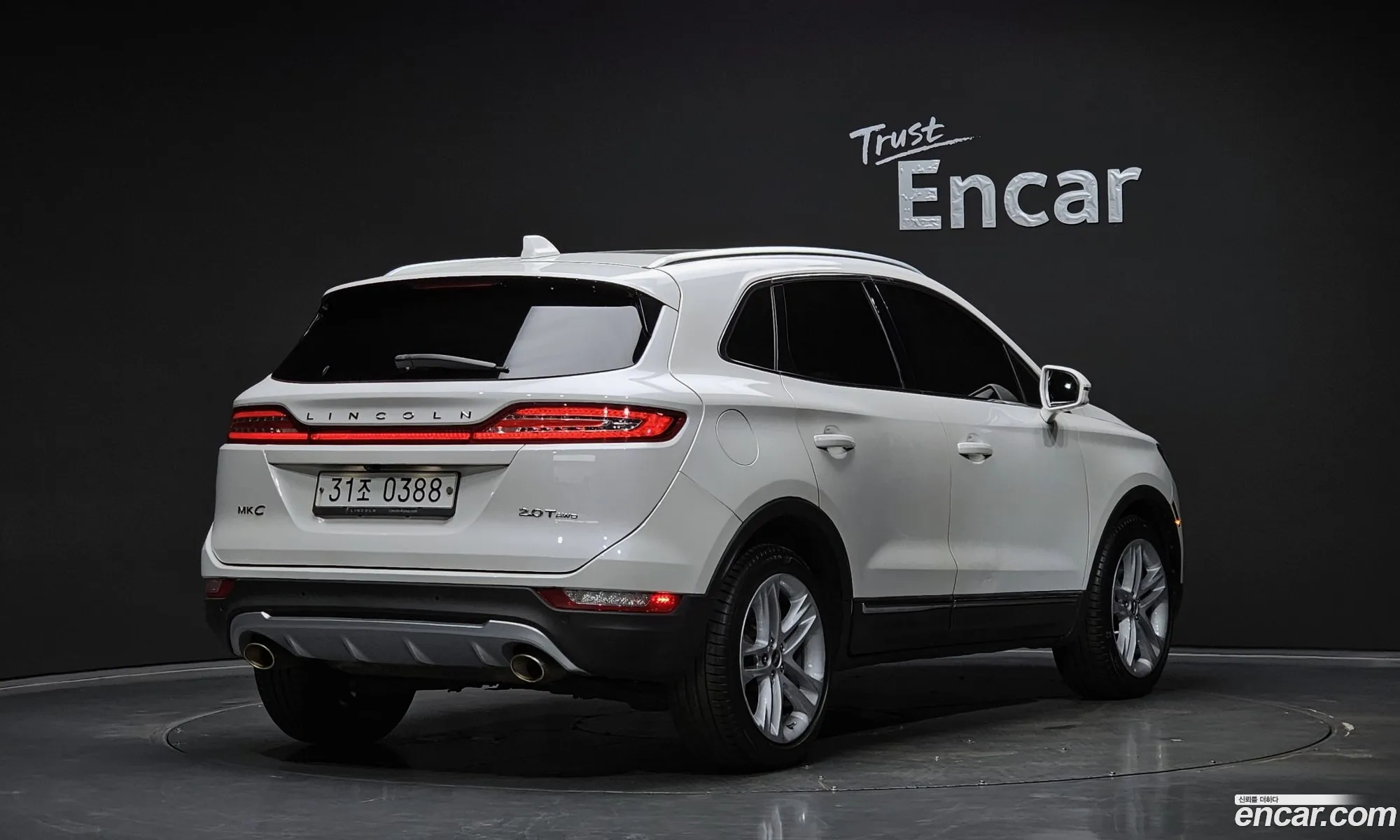 Lincoln MKC 2016 5LMCJ3D93HUL15280 — 3