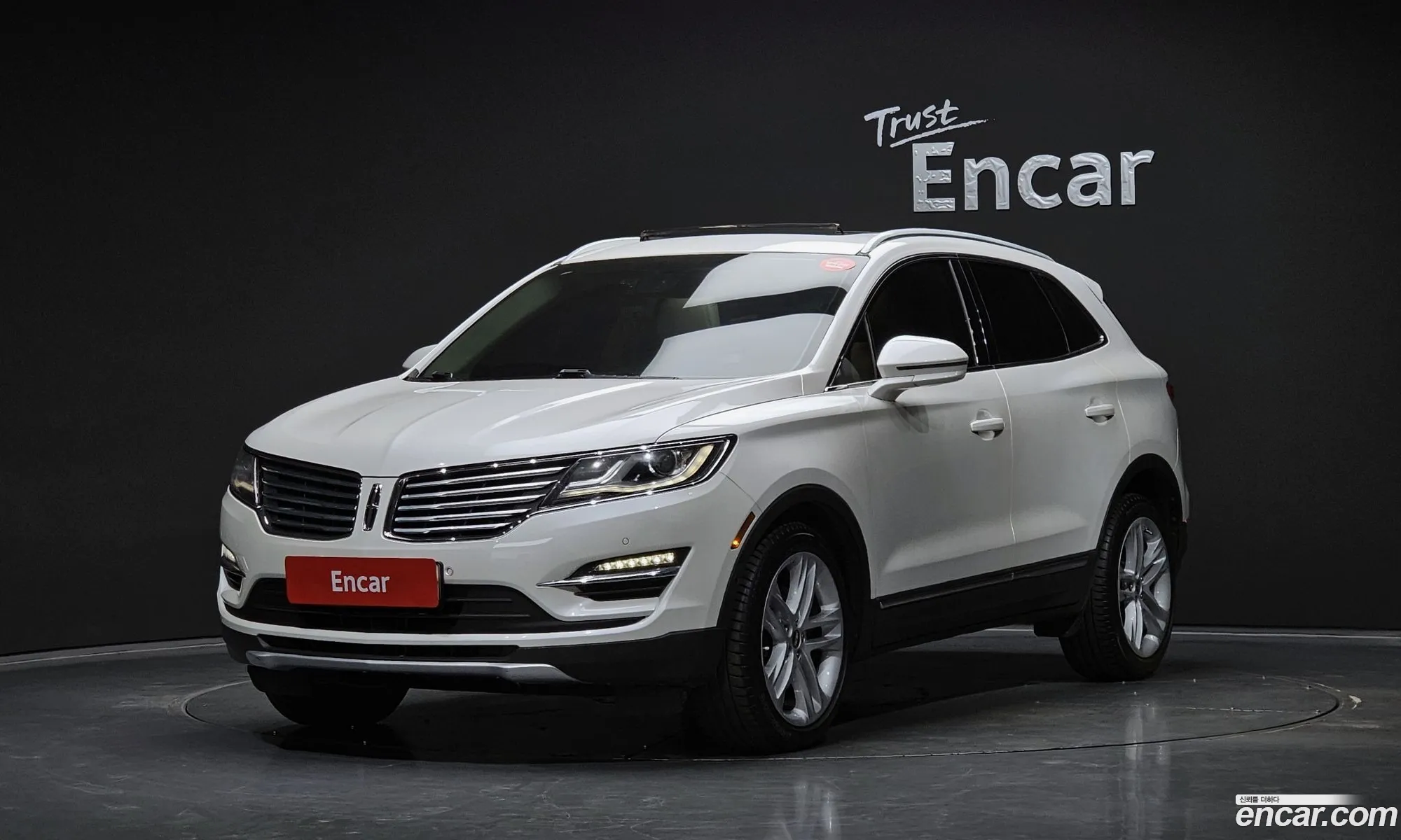 Lincoln MKC 2016 5LMCJ3D93HUL15280 — 18