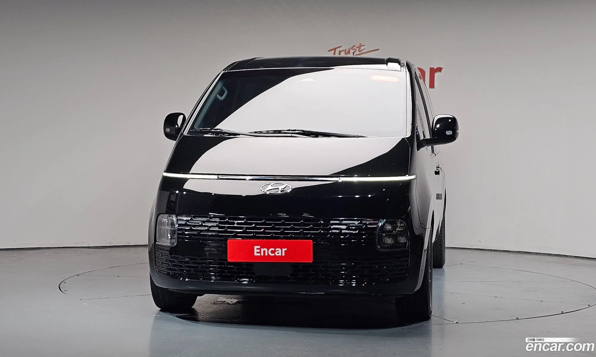 Hyundai Staria 2022 — 3
