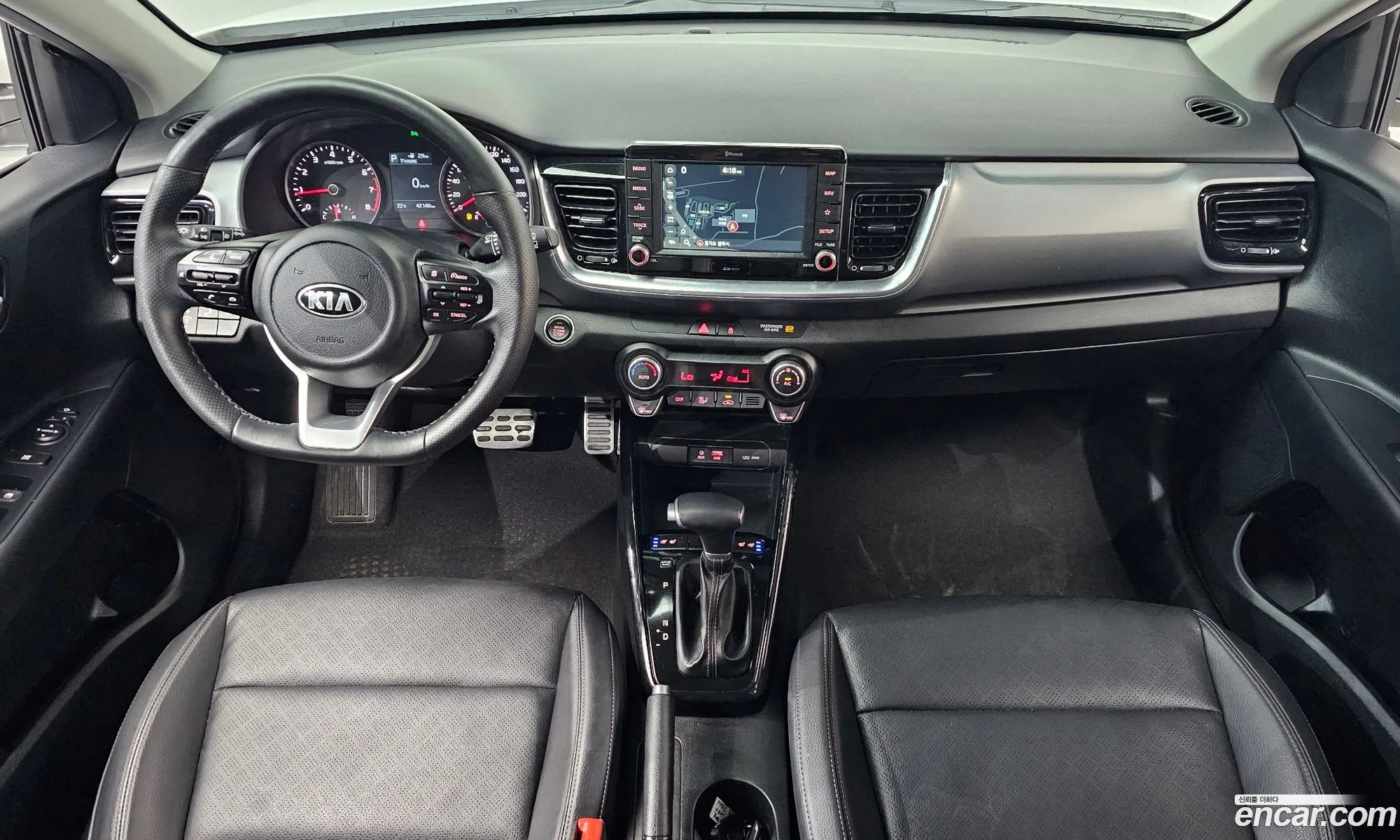 Kia Stonic 2020 — 3