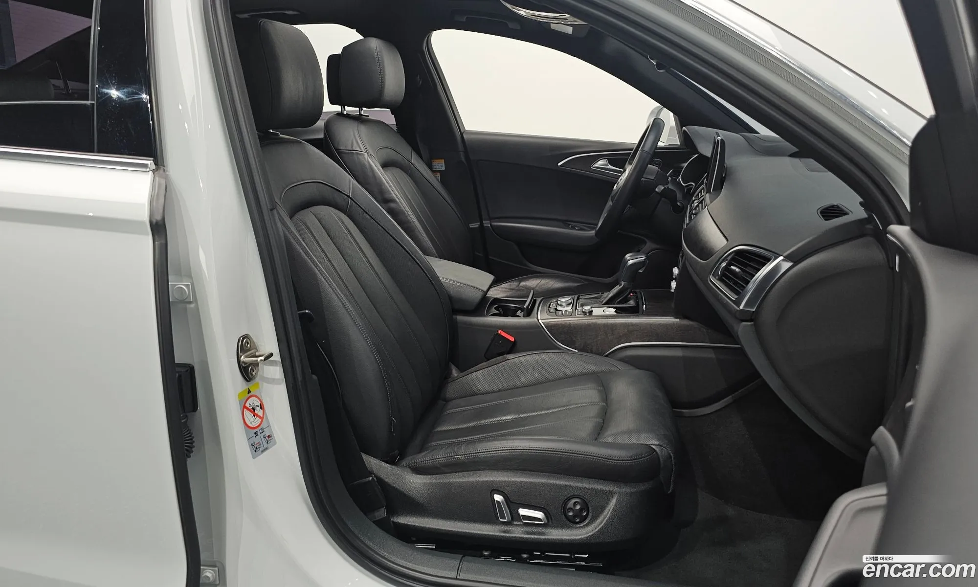 Audi A6 2018 — 19