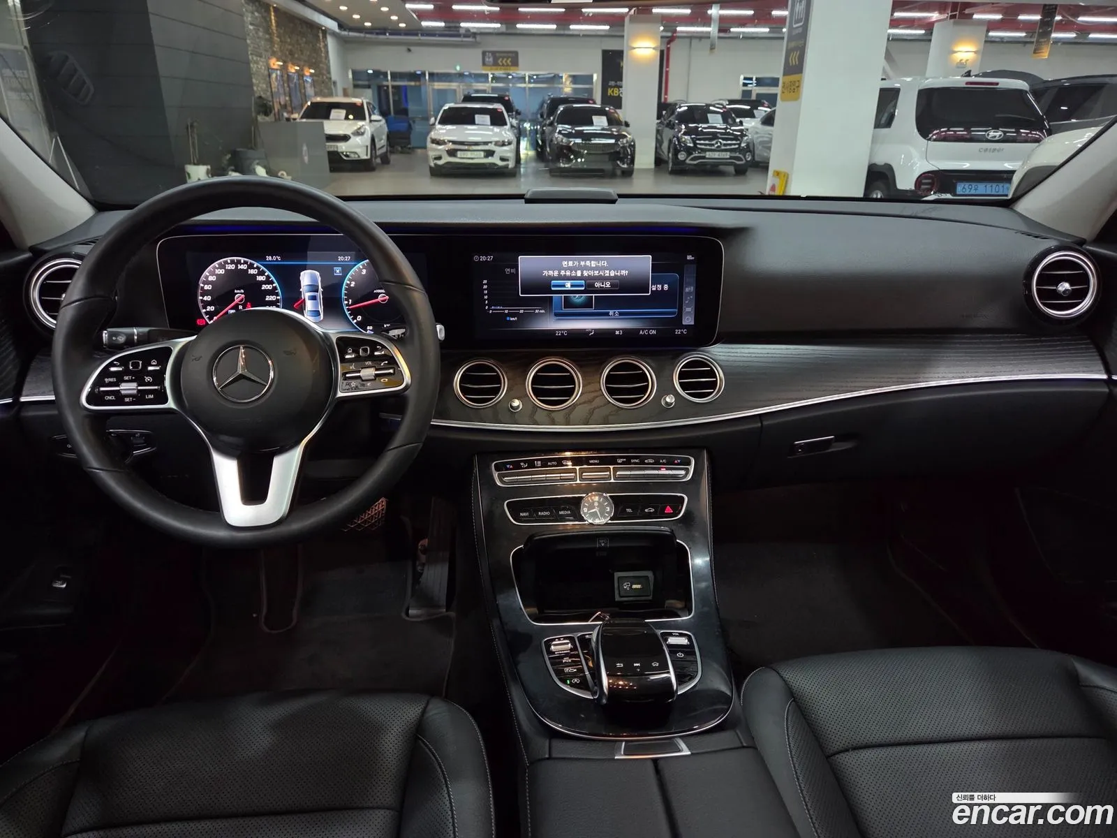 Mercedes-Benz E-Class W213 2018 — 17