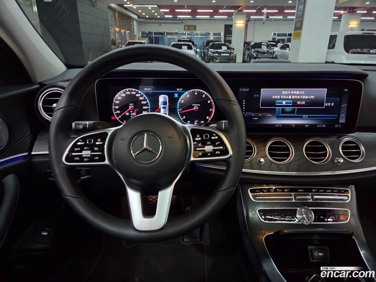 Mercedes-Benz E-Class W213 2018 — 14
