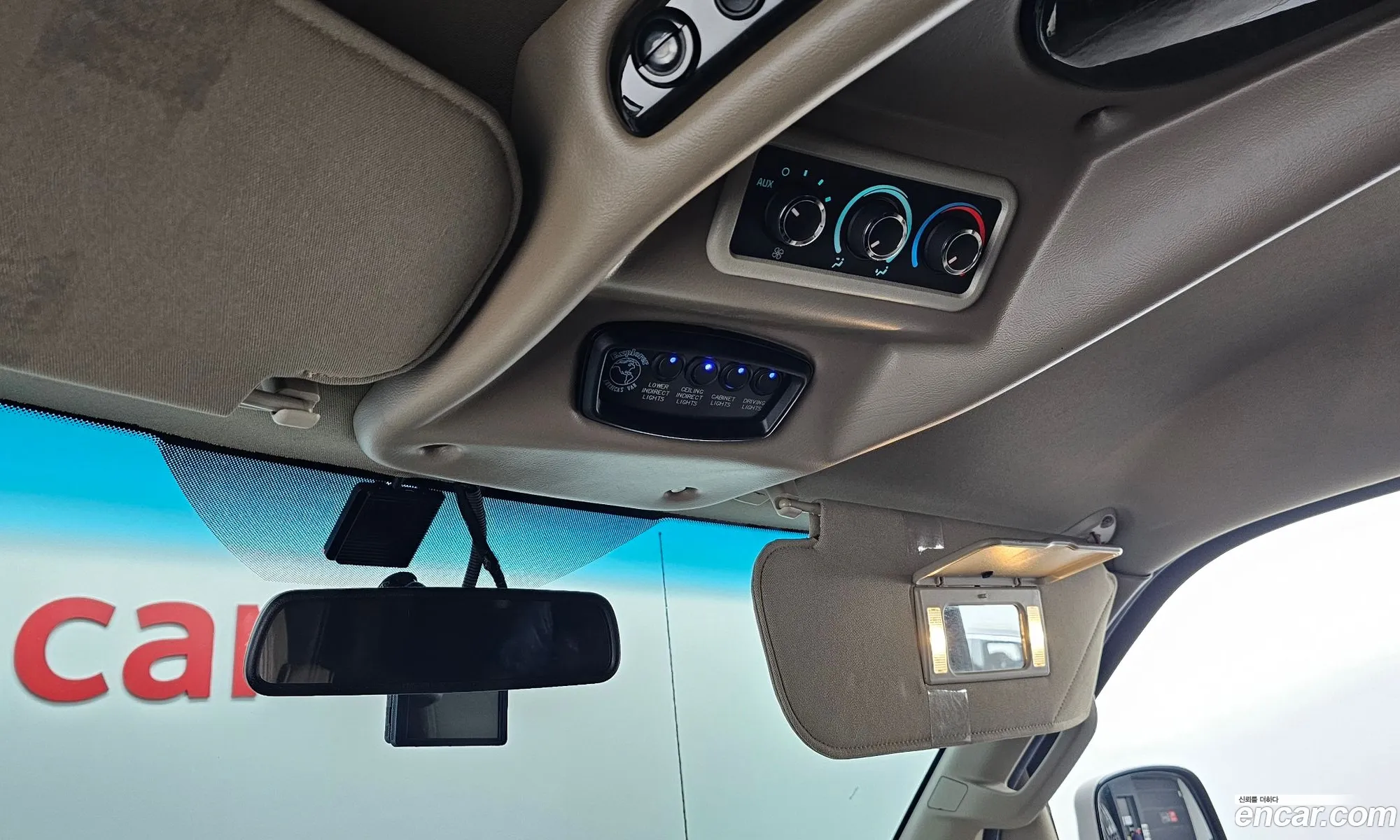 Chevrolet Express Van 2018 1GCWGAFG0J1160522 — 11