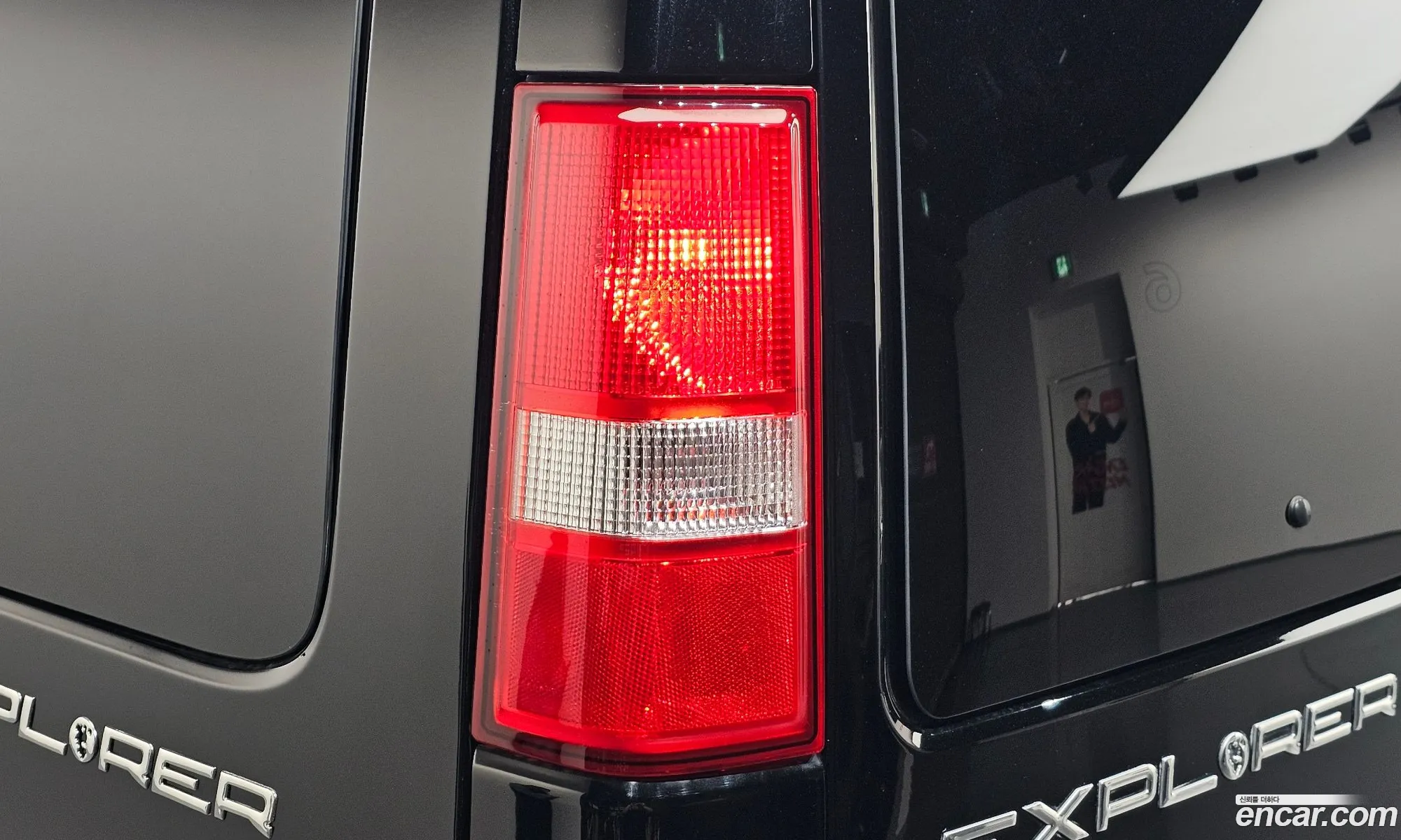 Chevrolet Express Van 2018 1GCWGAFG0J1160522 — 7