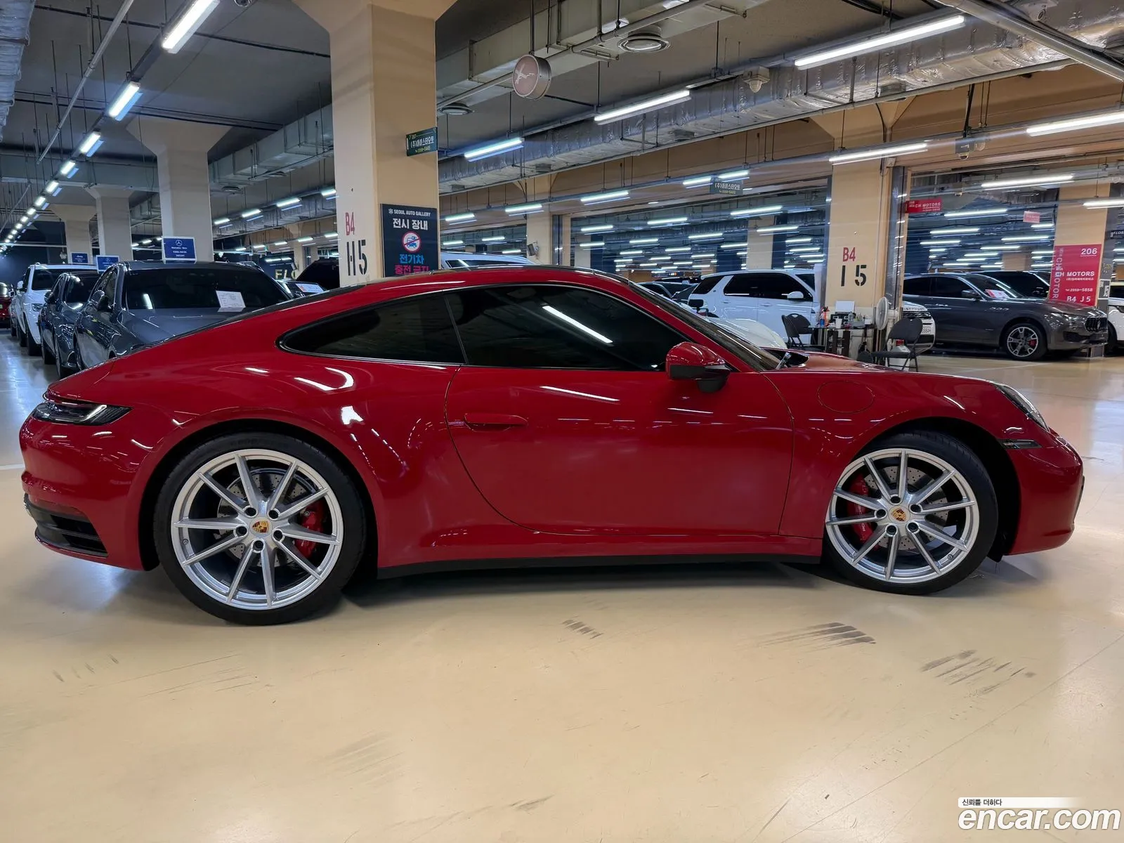 Porsche 911 2020 — 4