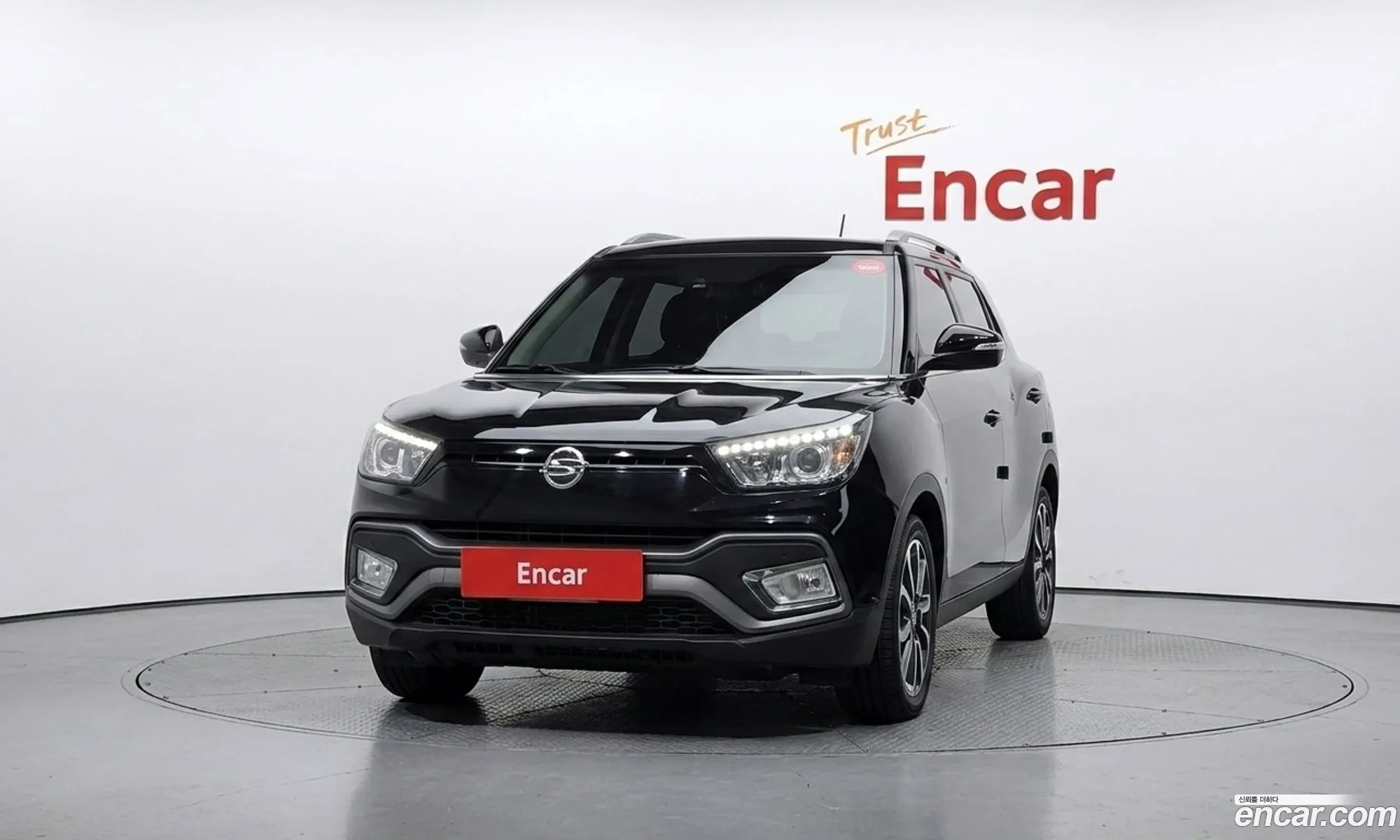 KG Mobility (SsangYong) Tivoli Air 2017 — 3