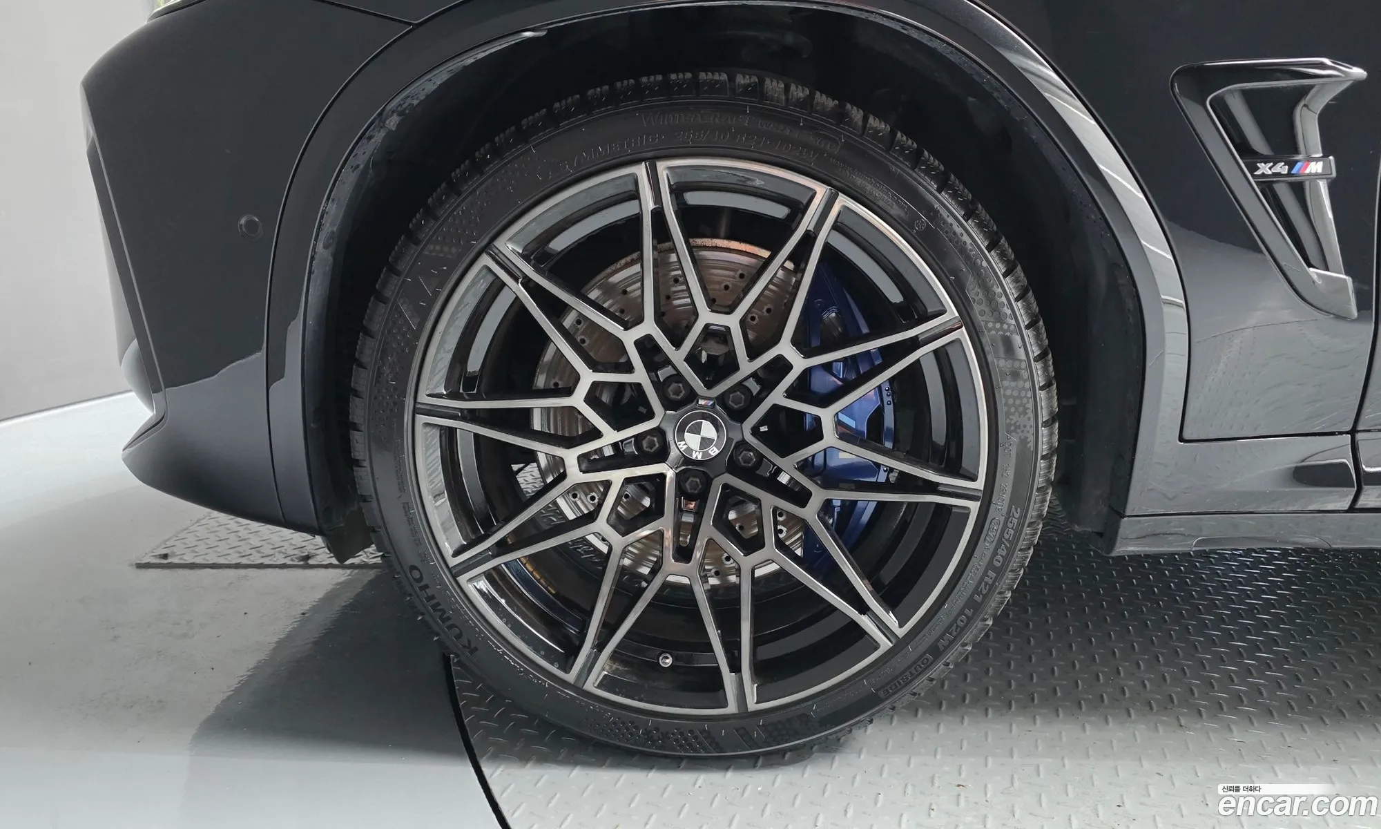 BMW X4 M 2022 — 19