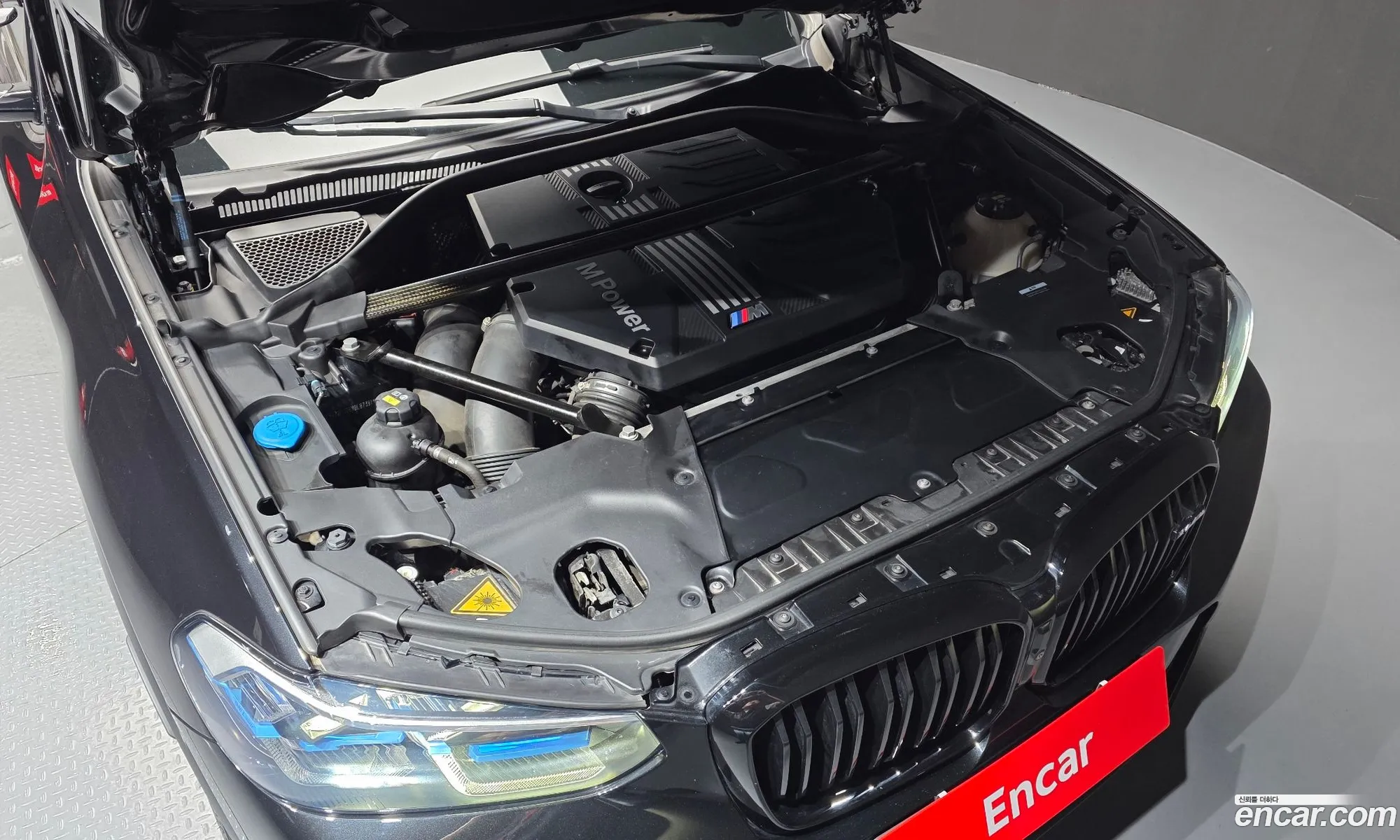 BMW X4 M 2022 — 22
