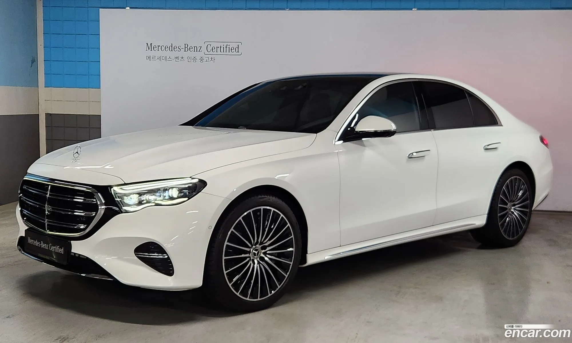 Mercedes-Benz E-Class W214 2024 — 16