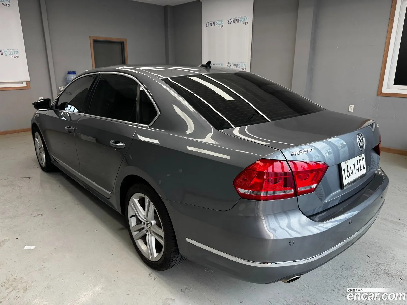 Volkswagen Passat 2015 — 11