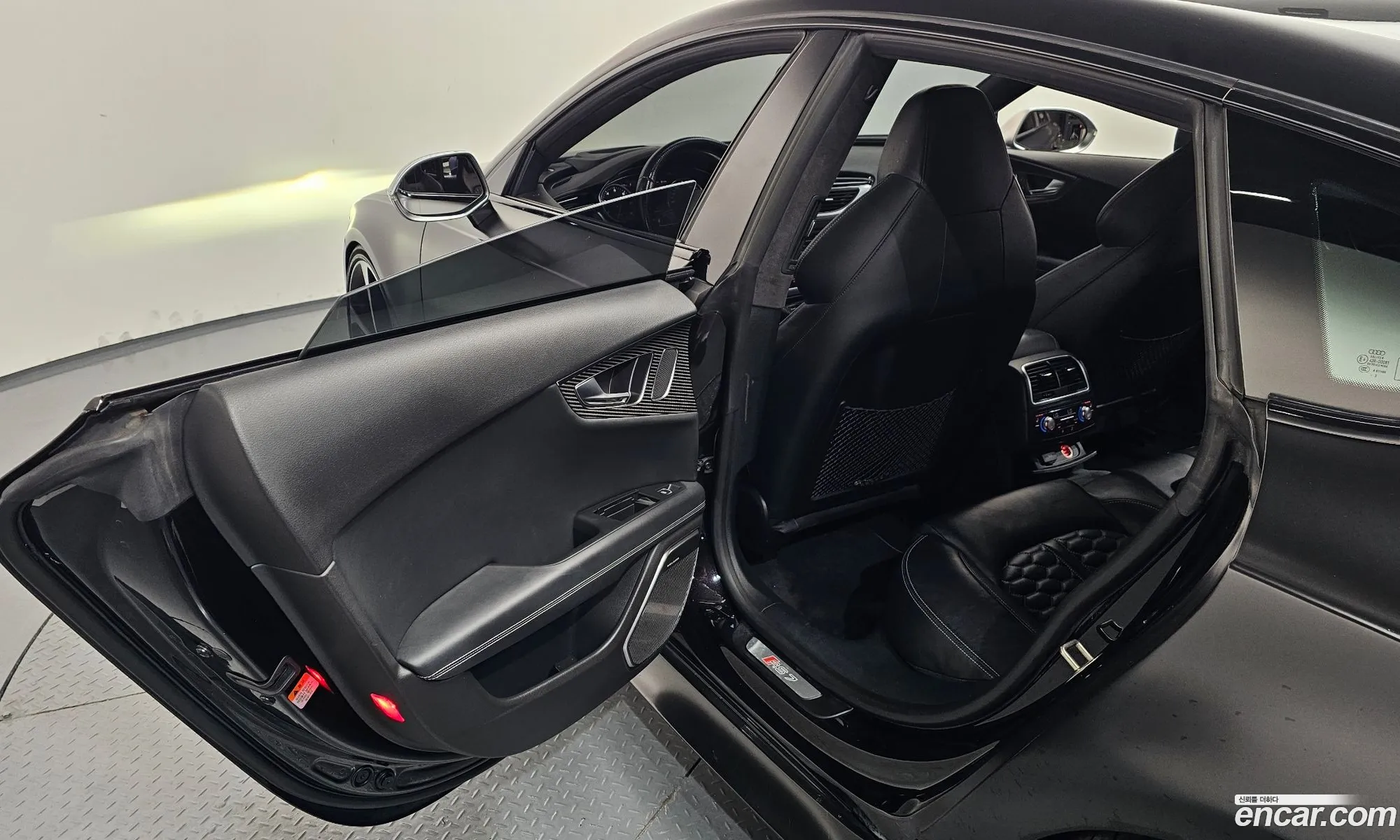 Audi RS7 2014 — 13