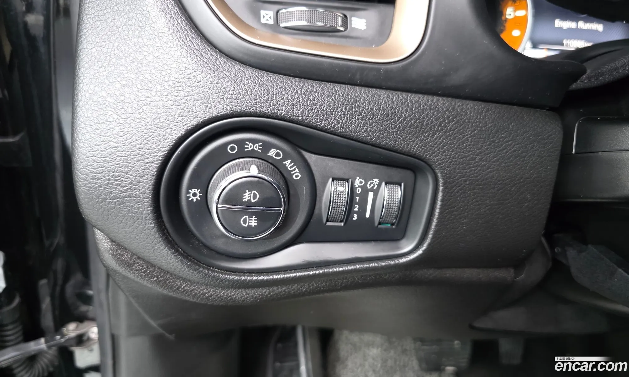 Jeep Renegade 2017 1C4BU0000HPG41377 — 26