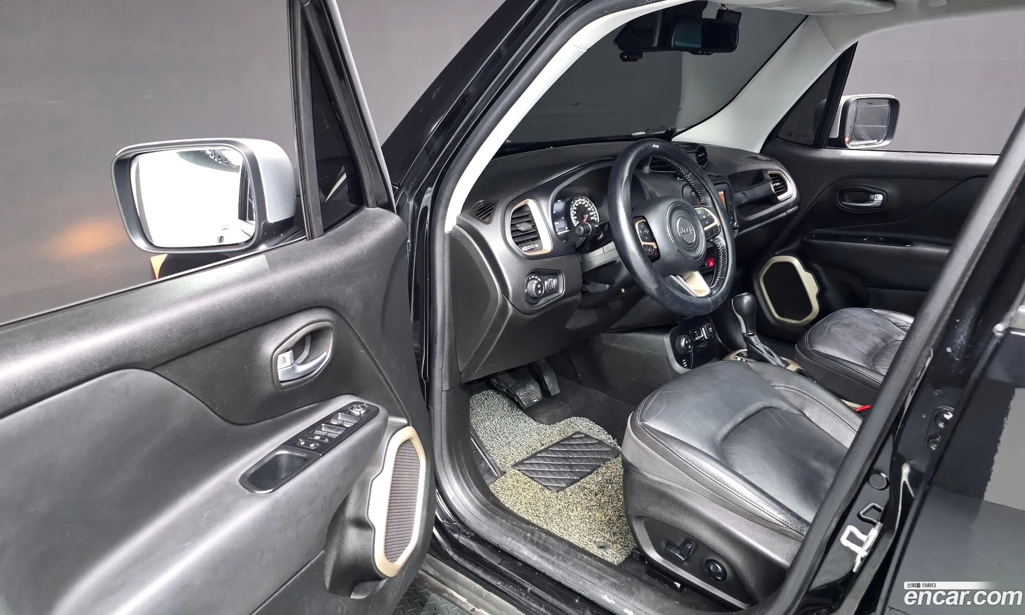 Jeep Renegade 2017 1C4BU0000HPG41377 — 18