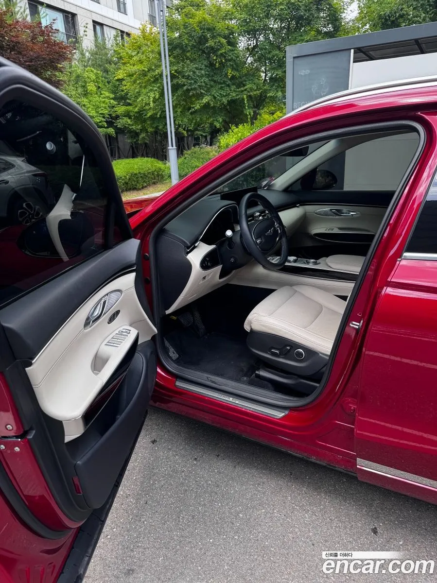 Genesis GV70 2024 — 3