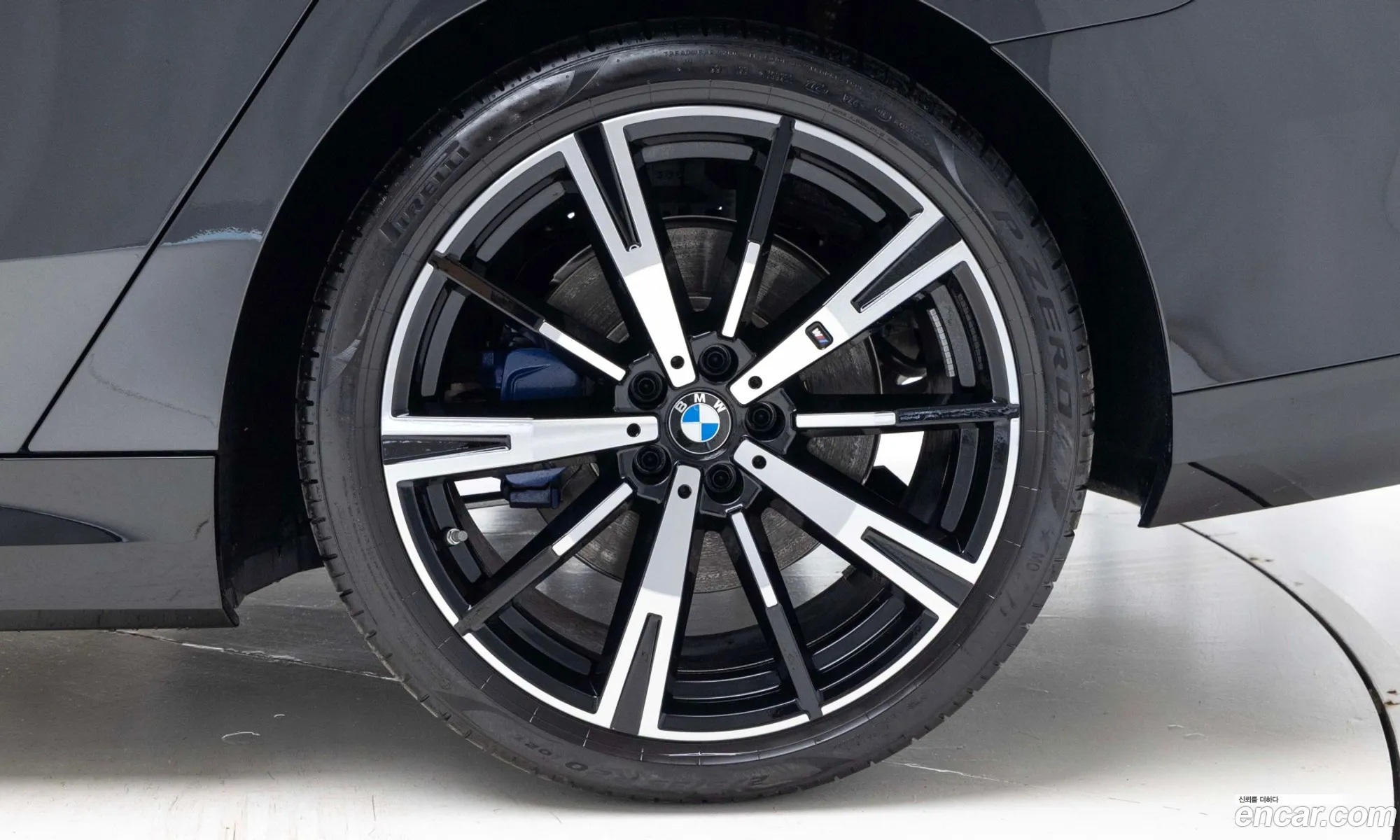 BMW 5 Series 2026 — 15