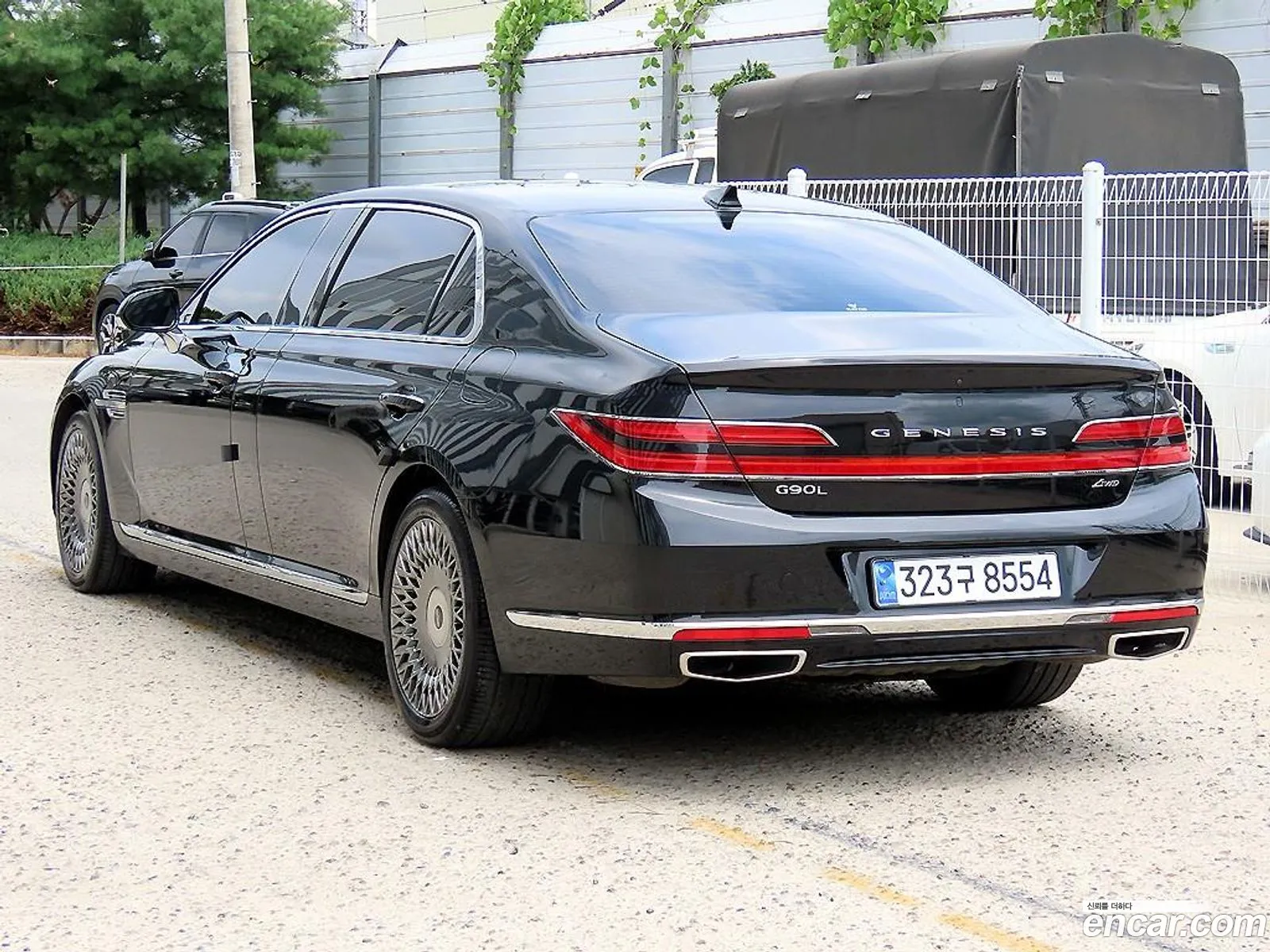 Genesis G90 2021 — 2