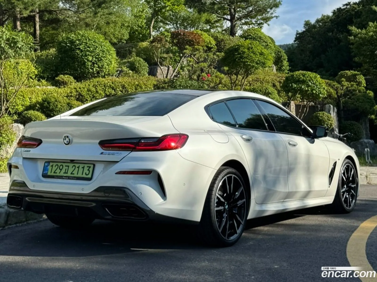 BMW 8 Series 2025 — 5