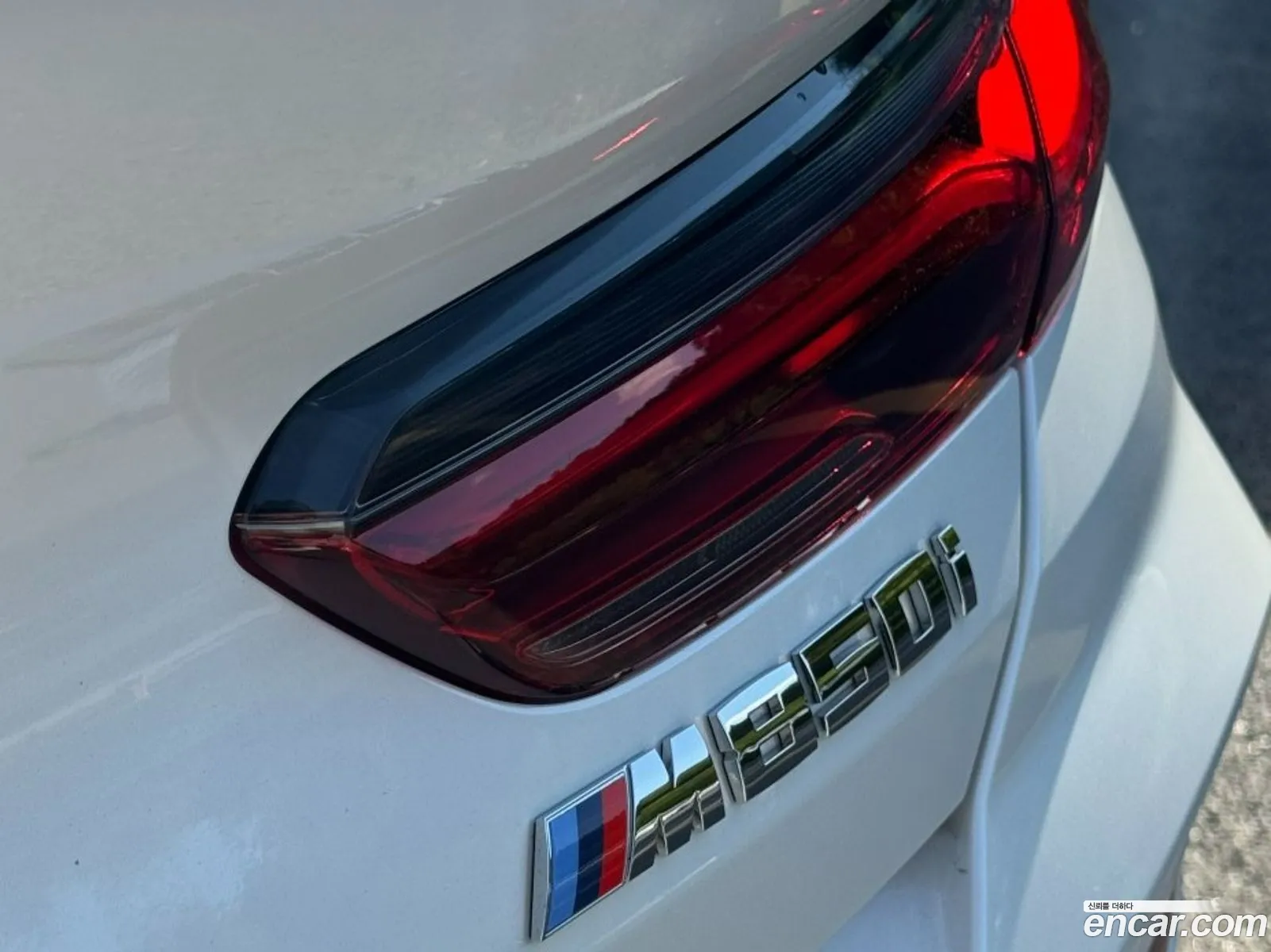 BMW 8 Series 2025 — 7