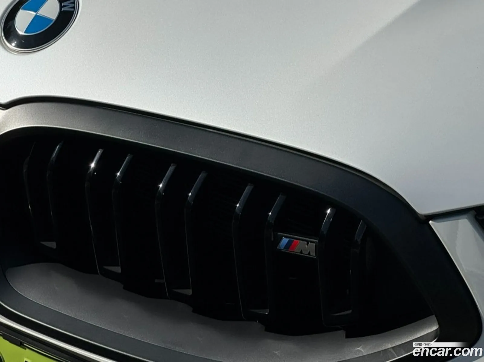 BMW 8 Series 2025 — 2