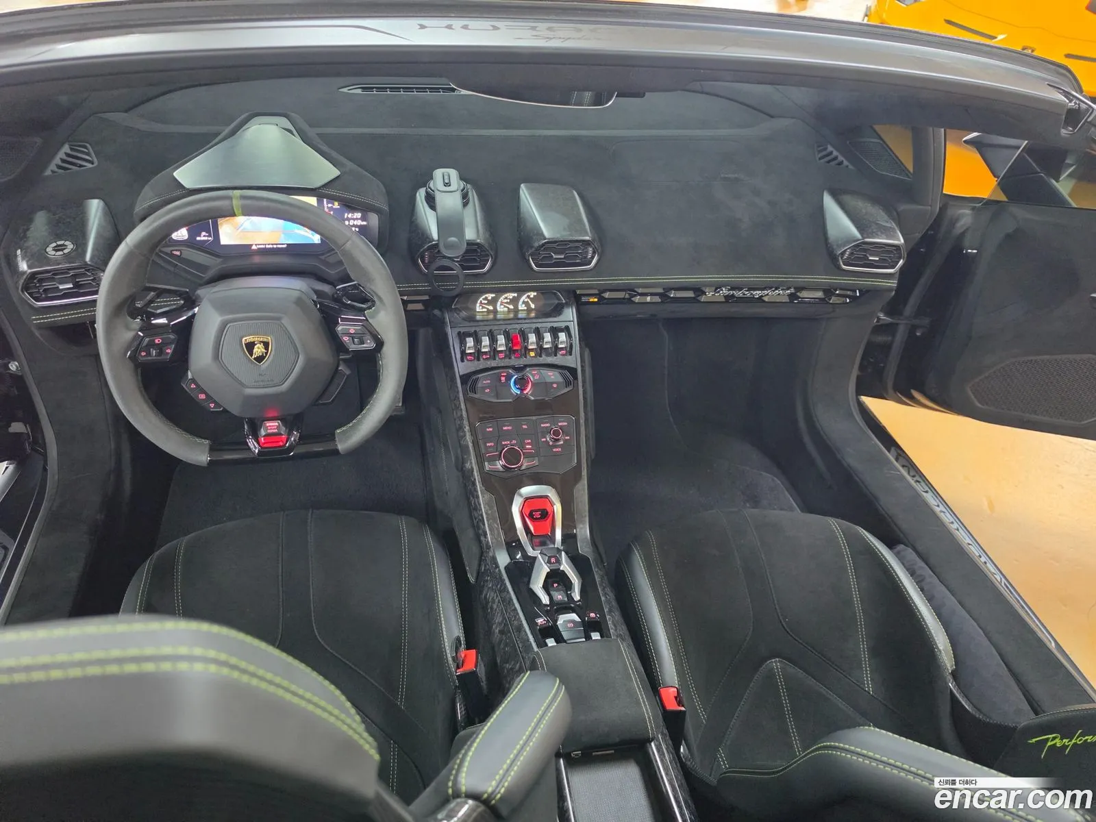 Lamborghini Huracan