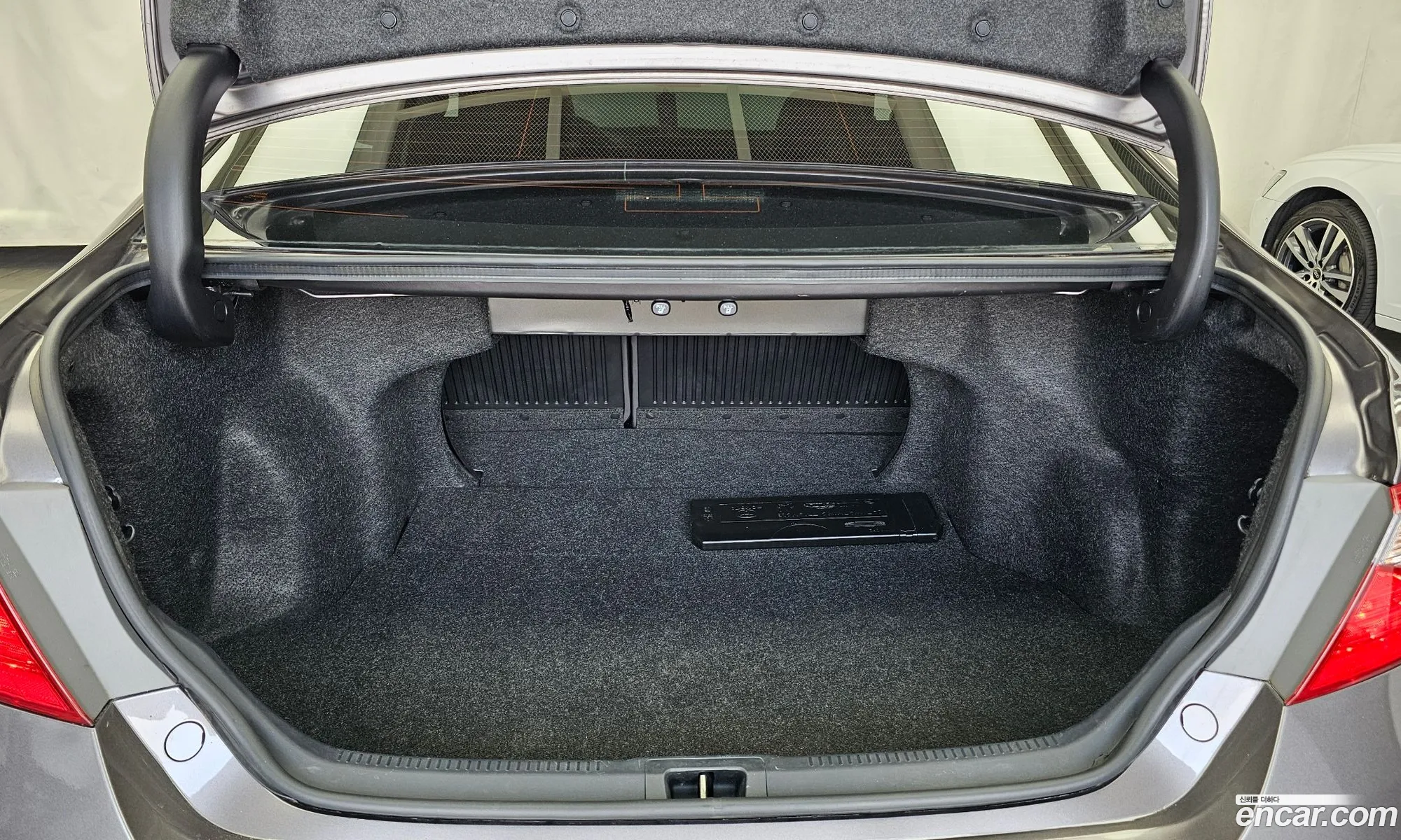 Toyota Camry 2016 4T1BF1FK0HU677717 — 11