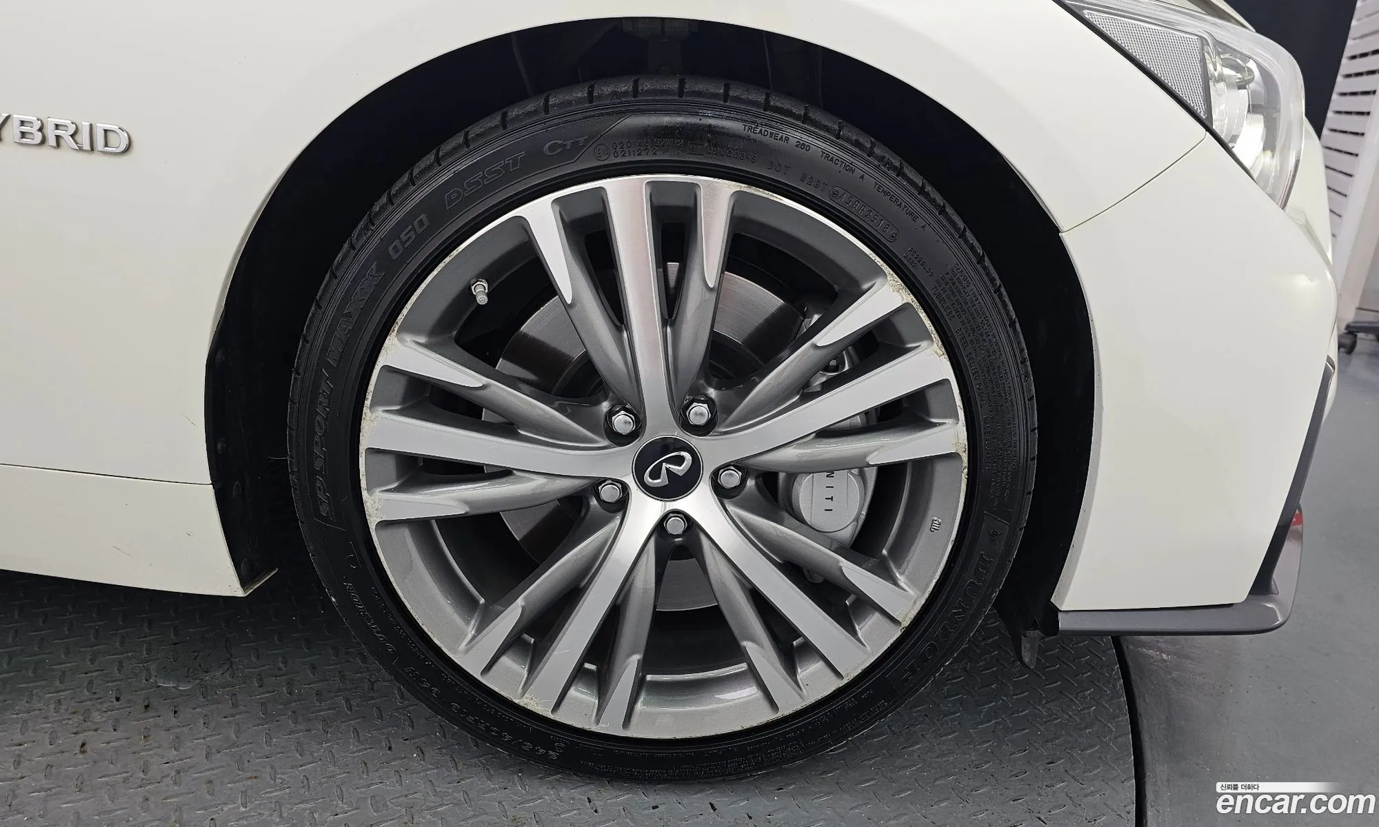 Infiniti Q50