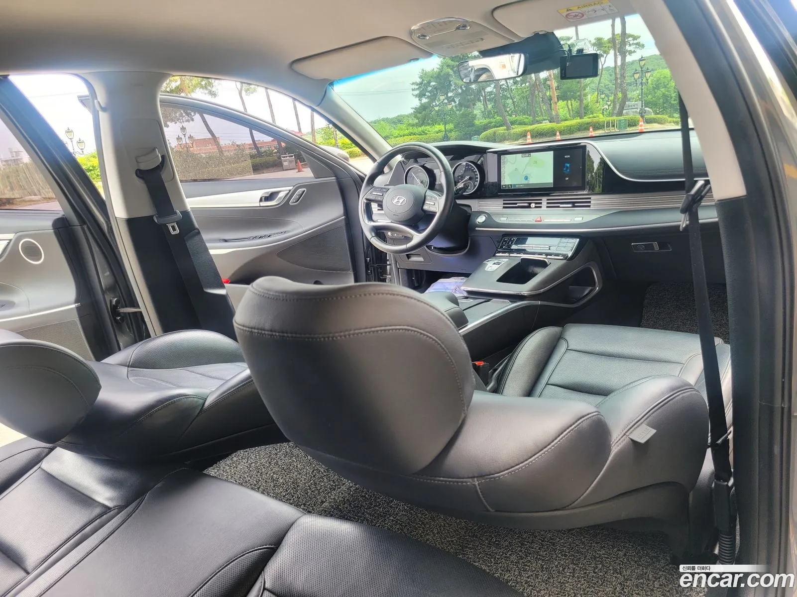 Hyundai Grandeur IG Hybrid 2020 — 4