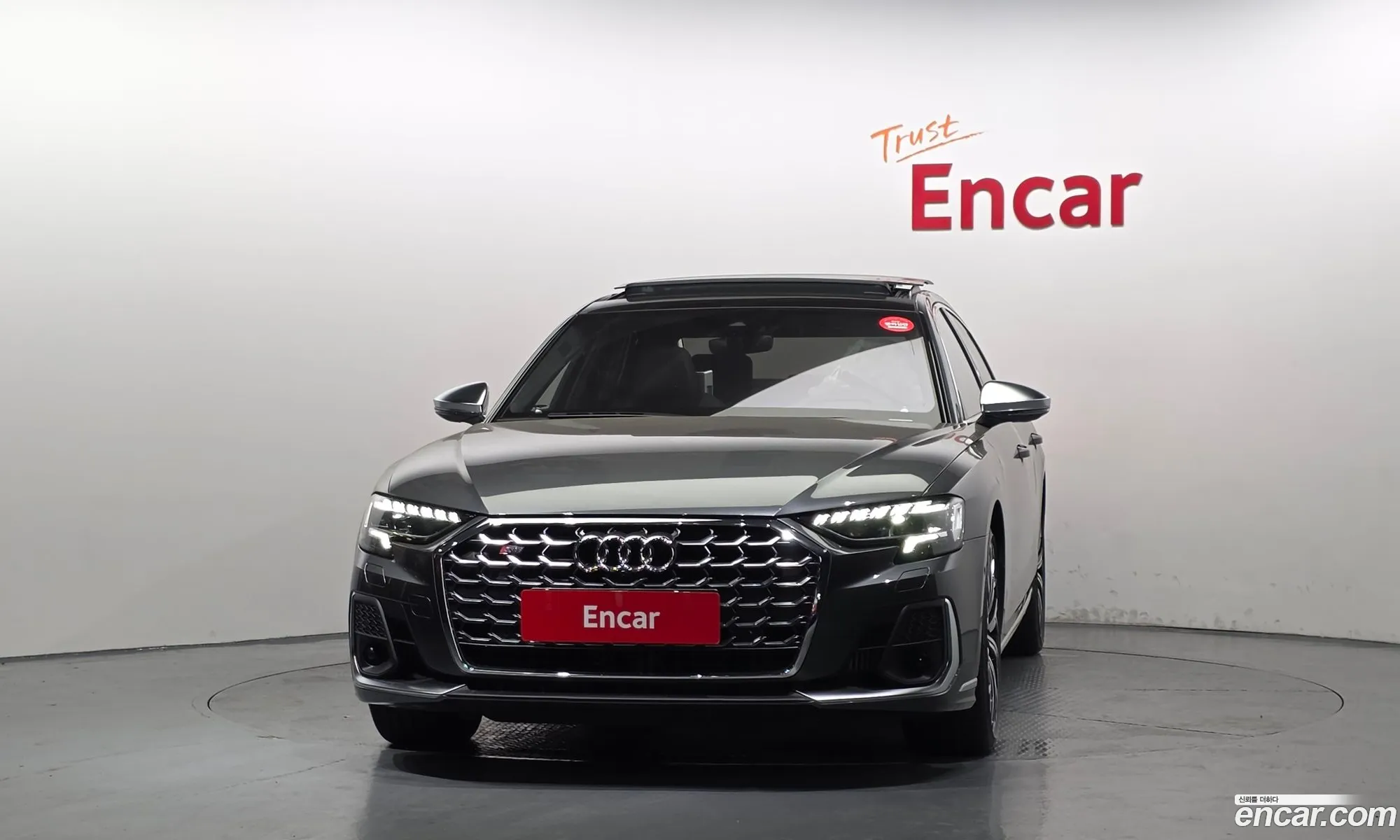 Audi S8 2025 WAUZZZF86SN011117 — 4