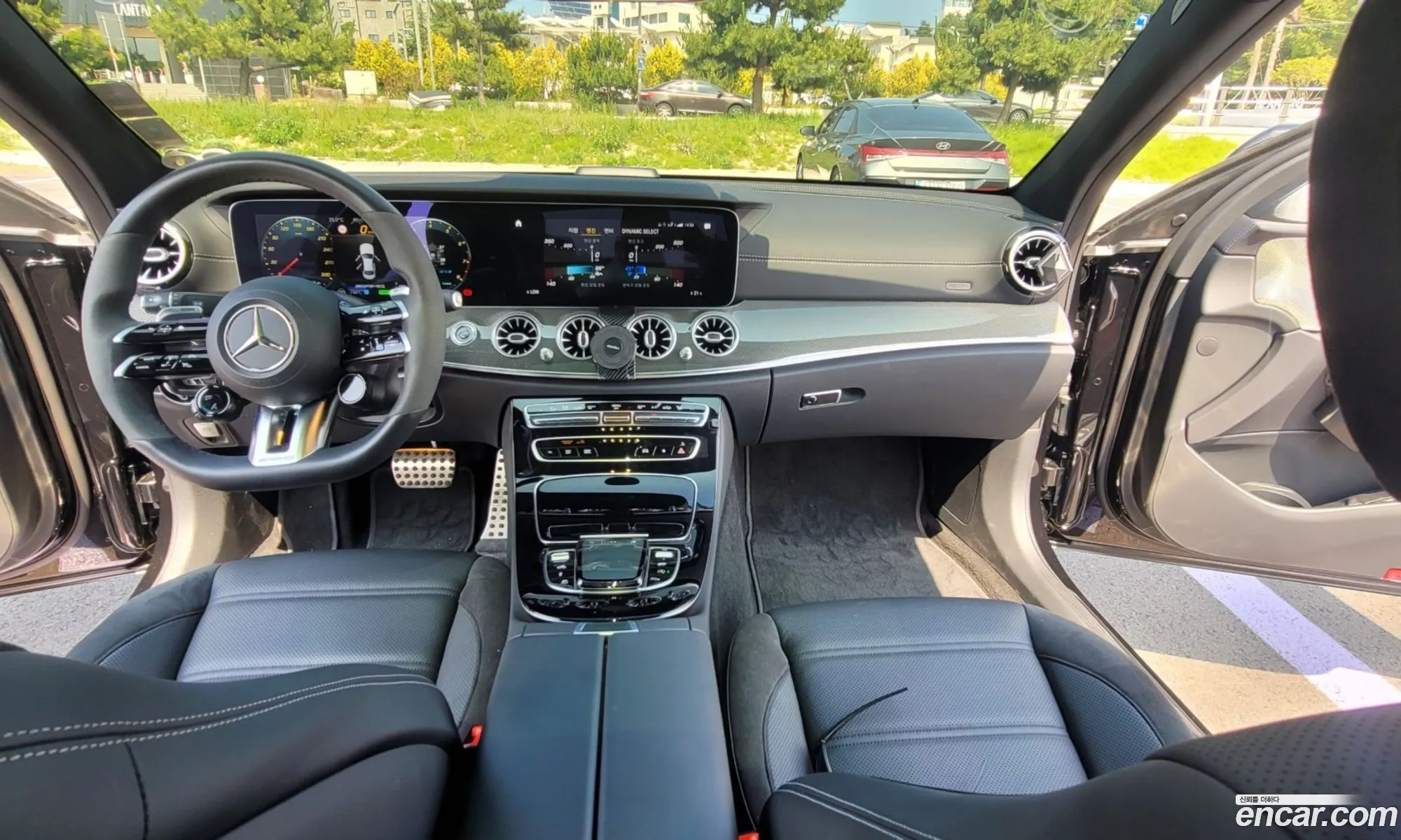 Mercedes-Benz E-Class W213 2022 — 16