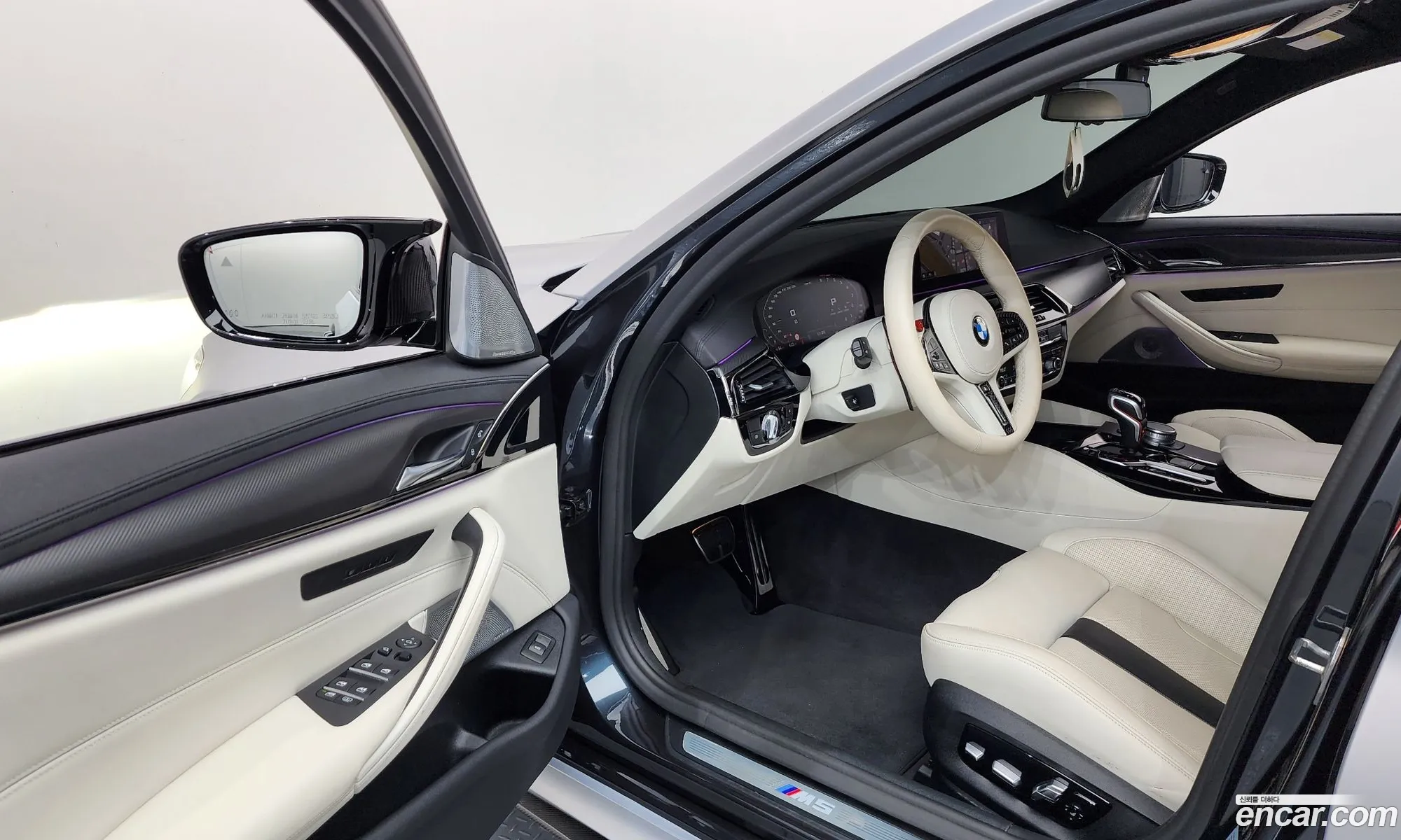 BMW M5 2020 — 28