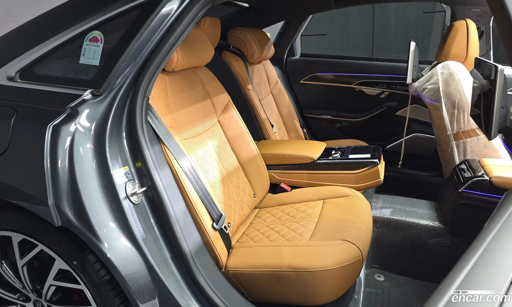 Audi S8 2025 WAUZZZF87SN011627 — 6