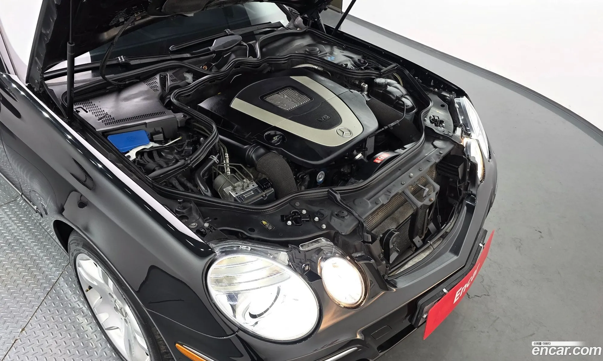 Mercedes-Benz E-Class W211 2007 WDBUF56X17B167868 — 2