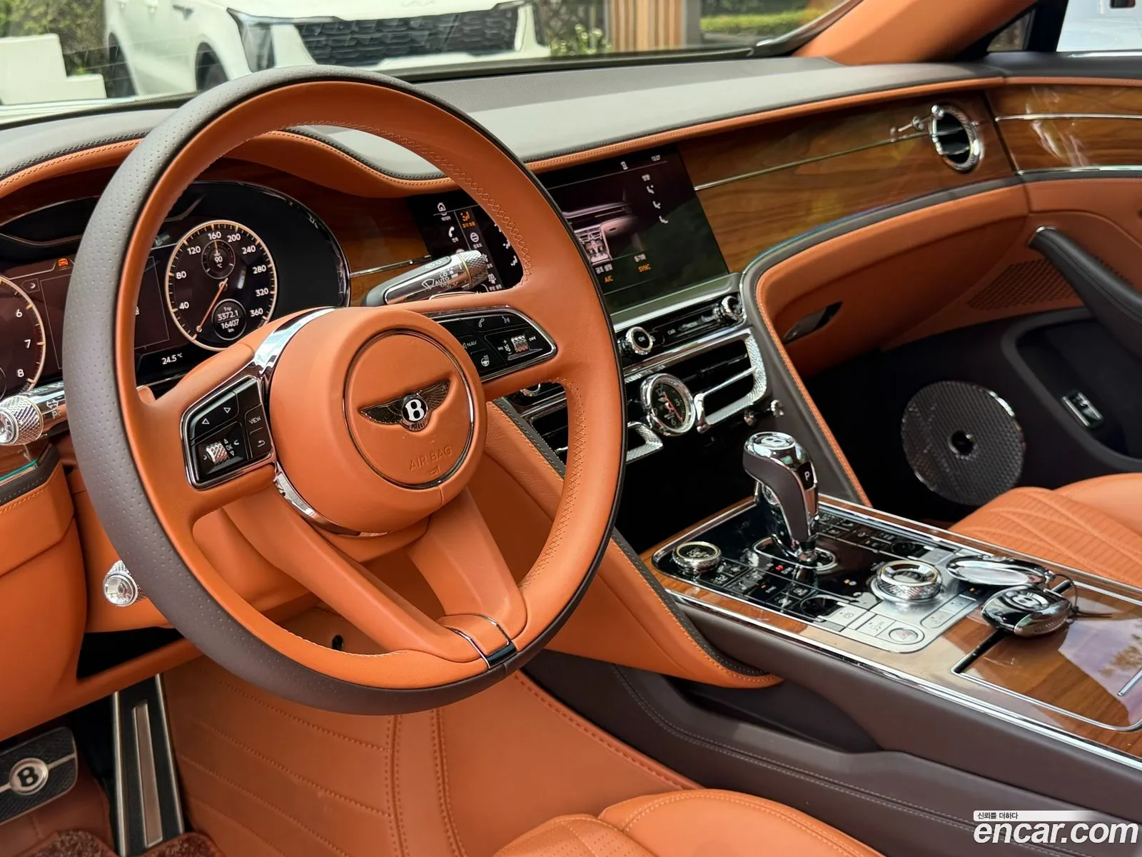 Bentley Flying Spur 2022 — 5