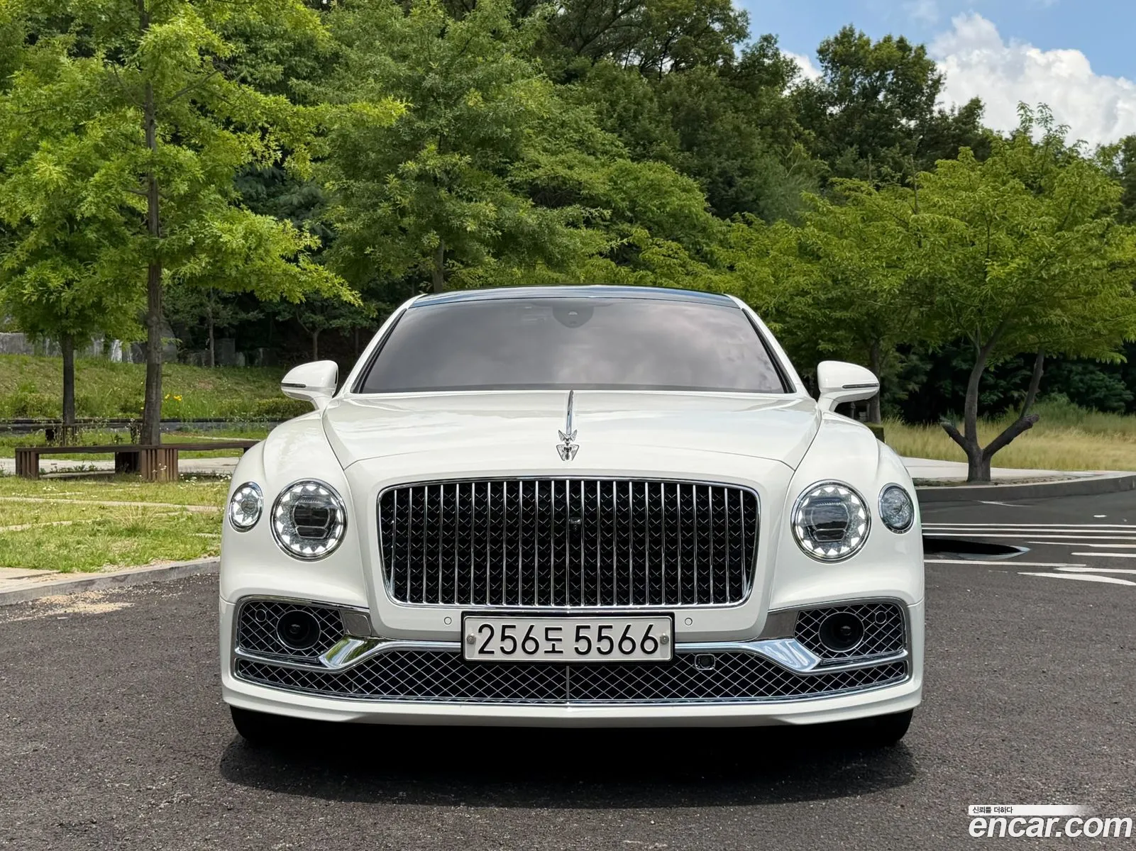 Bentley Flying Spur 2022 — 20