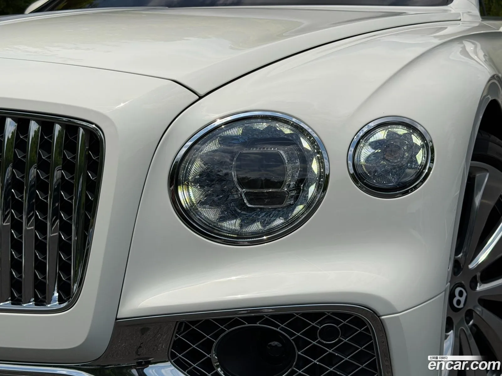 Bentley Flying Spur 2022 — 19