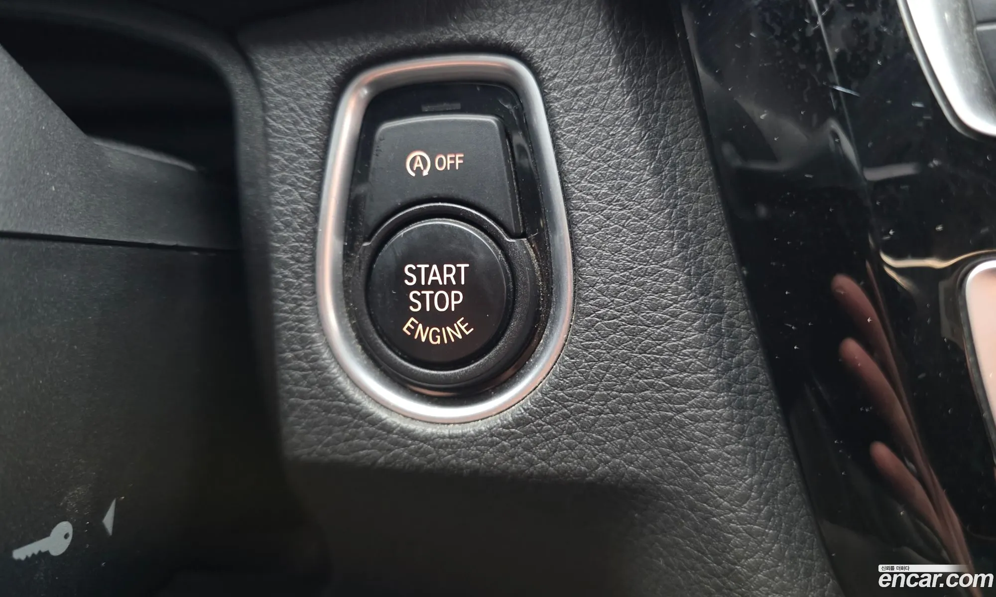 BMW 3 Series 2017 — 24