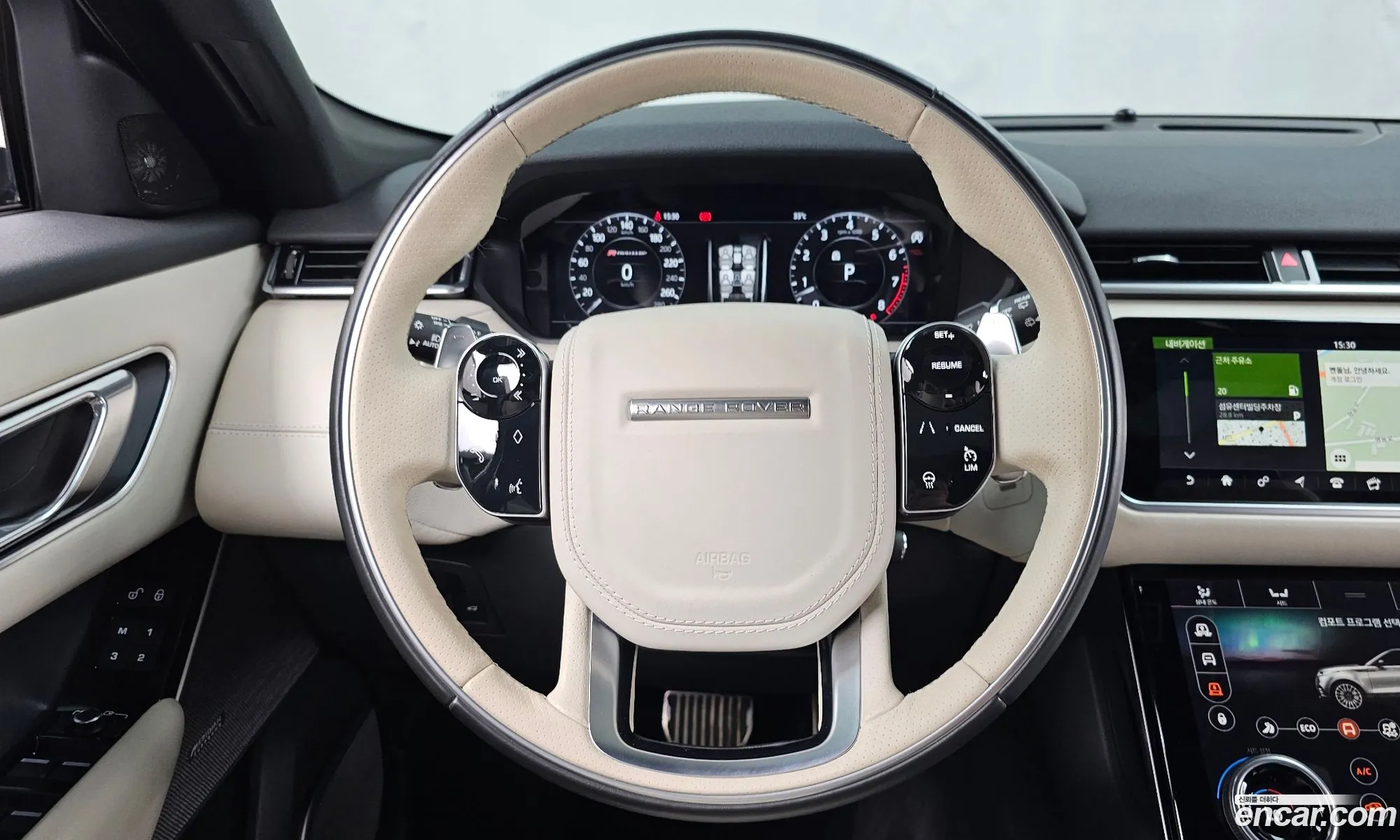 Land Rover Range Rover Velar 2018 — 27