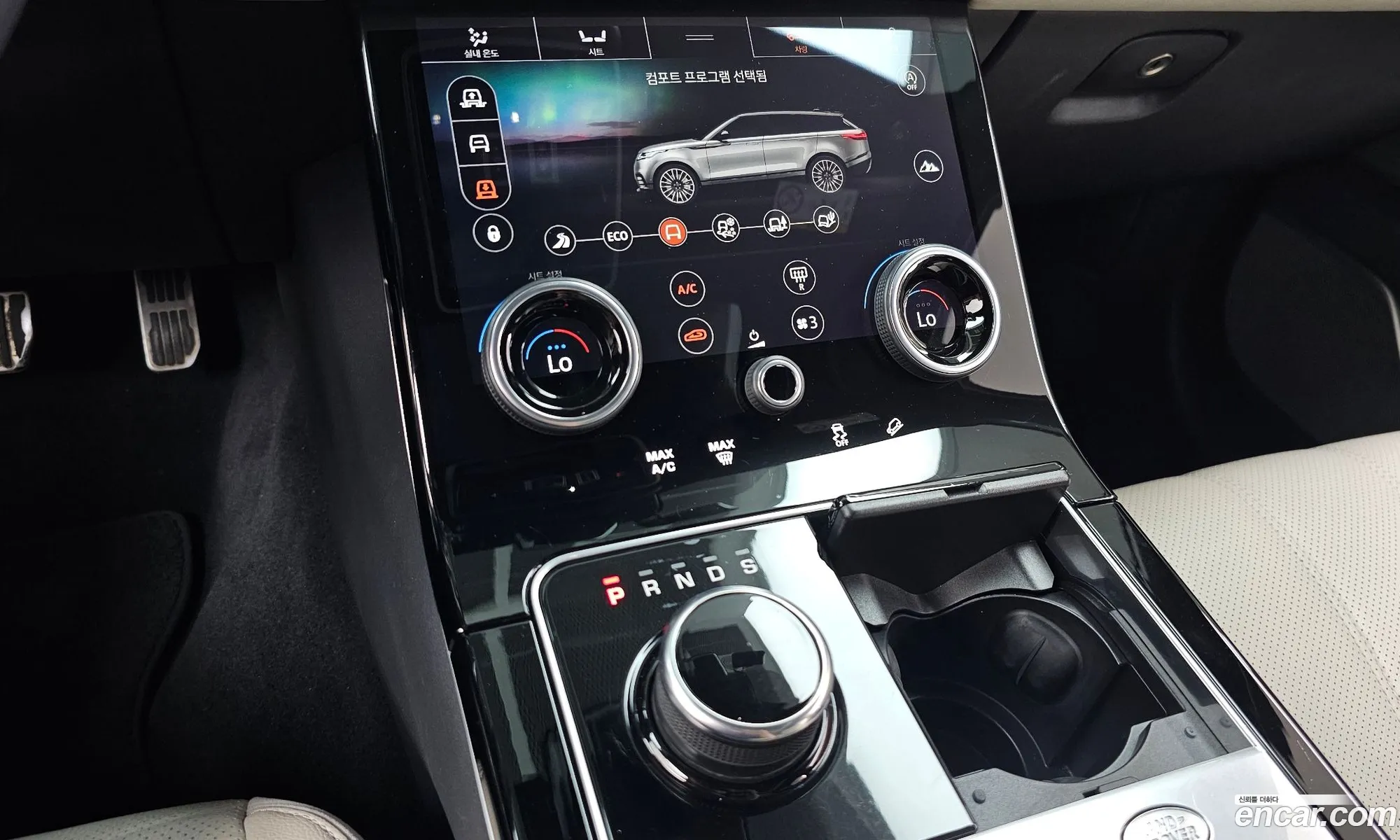 Land Rover Range Rover Velar 2018 — 19