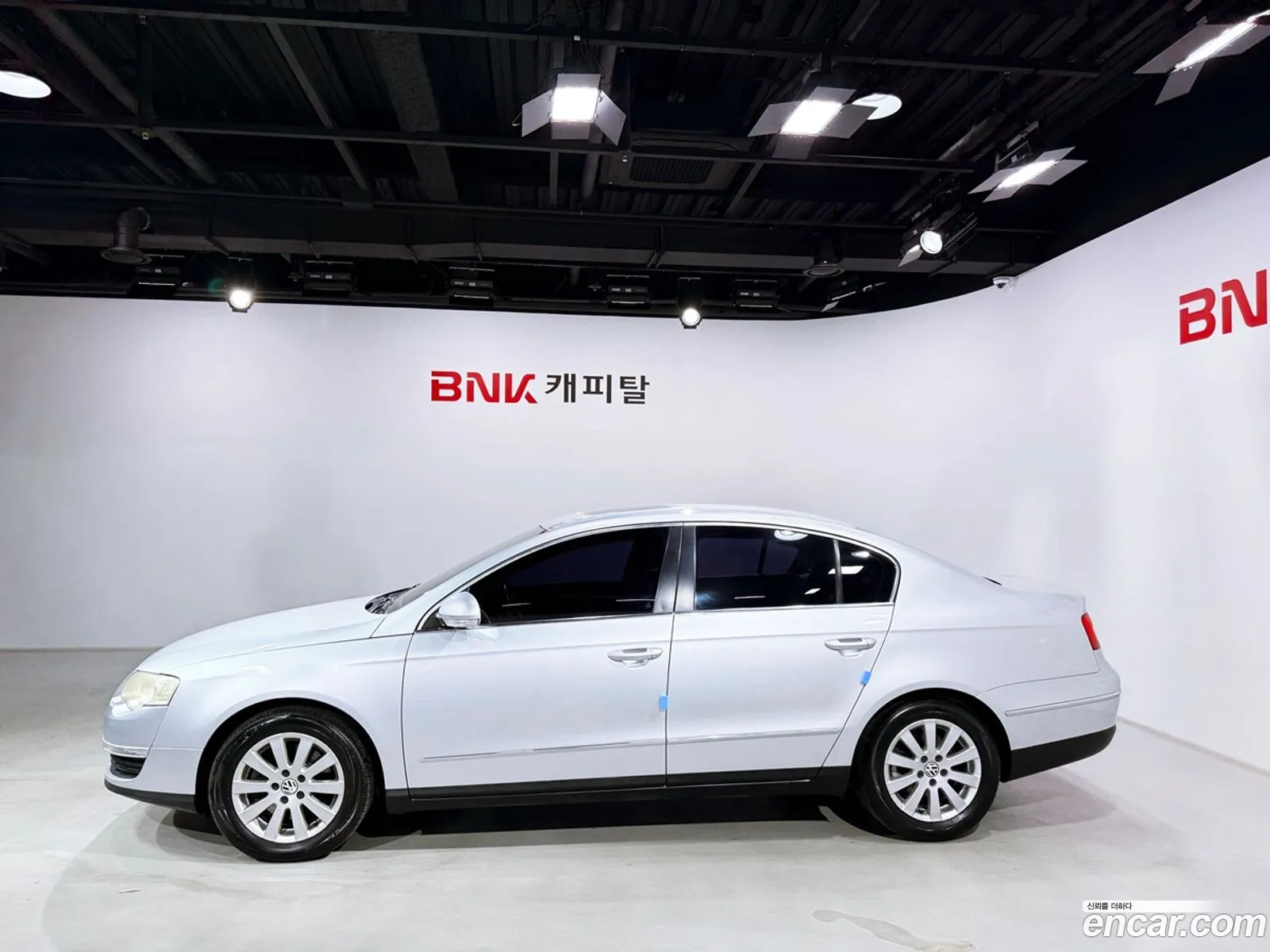 Volkswagen Passat 2009 — 9